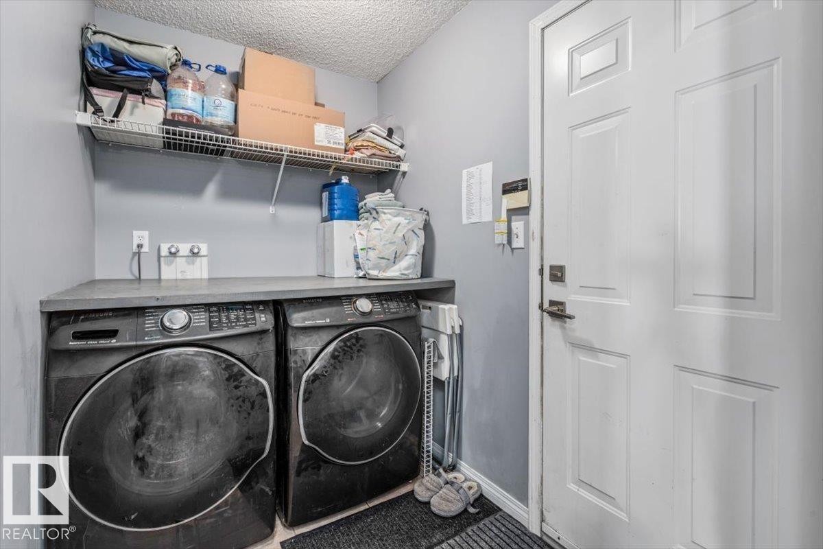171 Cote Crescent, Edmonton, AB - Indoor Photo Showing Laundry Room