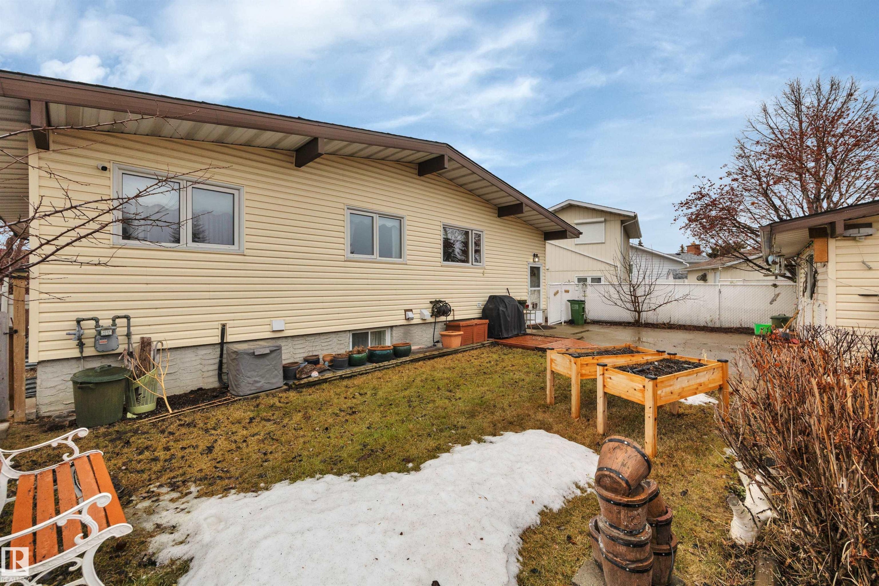 8649 27 Avenue, Edmonton, AB - Outdoor With Exterior