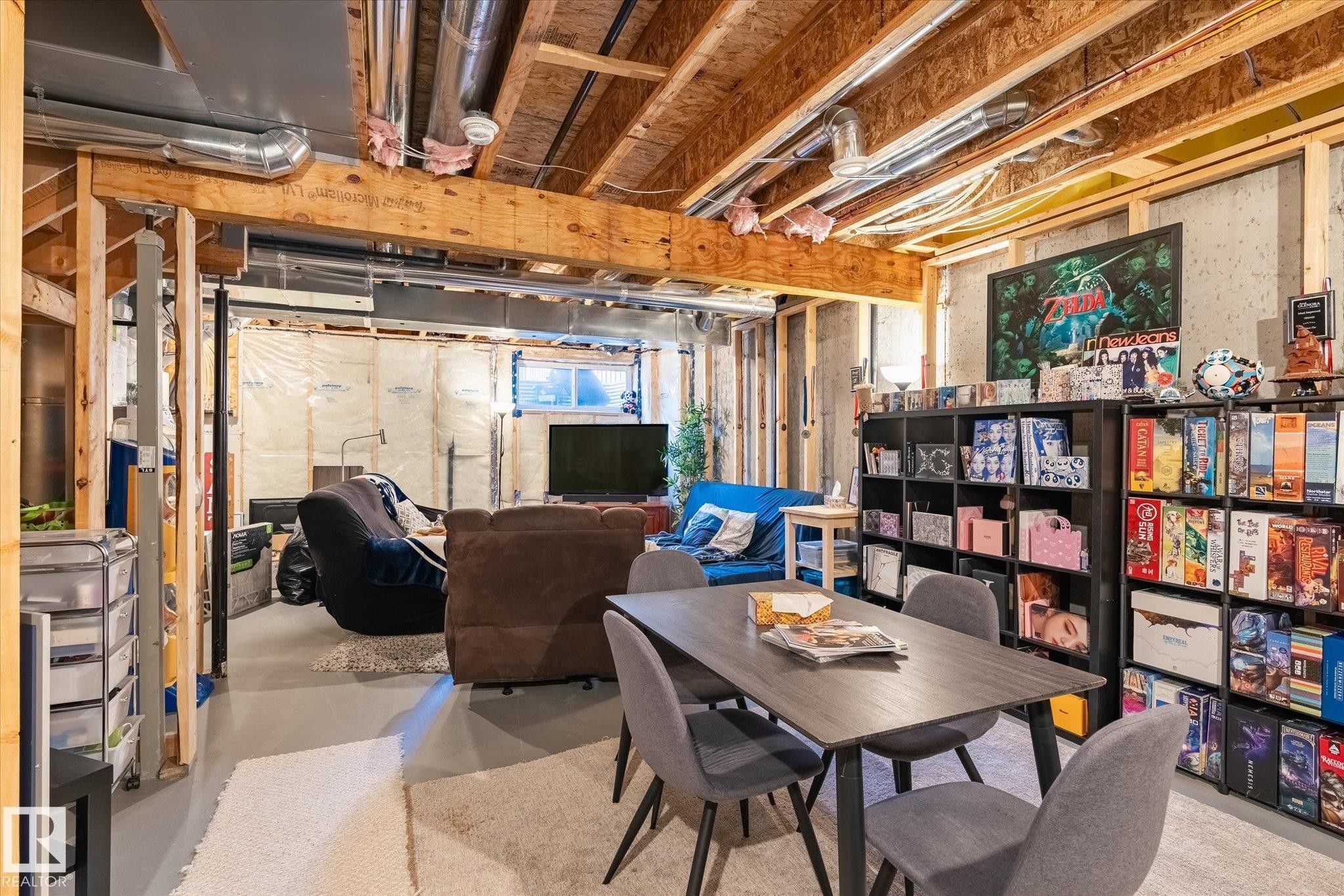 1208 Rosenthal Boulevard, Edmonton, AB - Indoor Photo Showing Basement