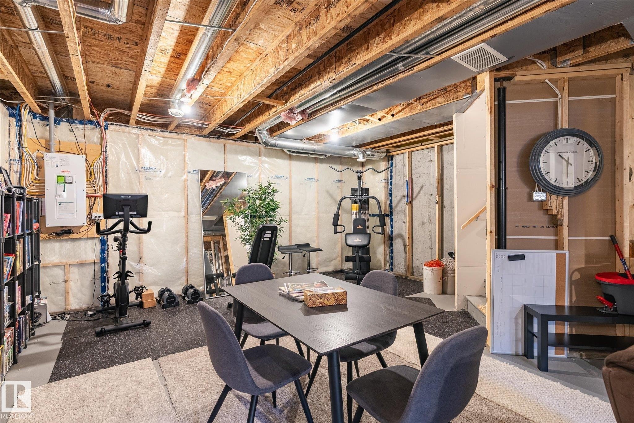 1208 Rosenthal Boulevard, Edmonton, AB - Indoor Photo Showing Basement