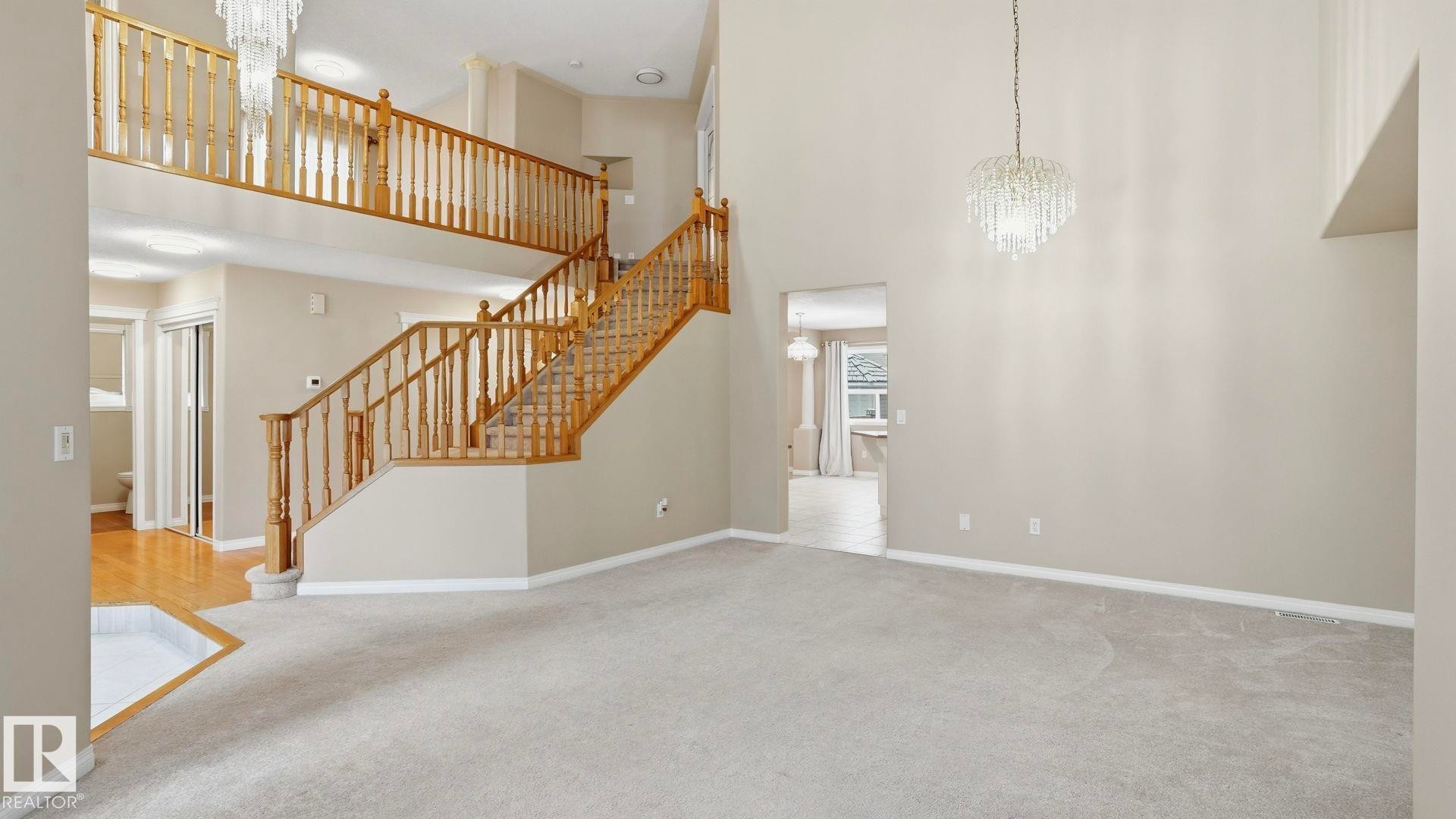 1007 Ormsby Crescent, Edmonton, AB - Indoor Photo Showing Other Room