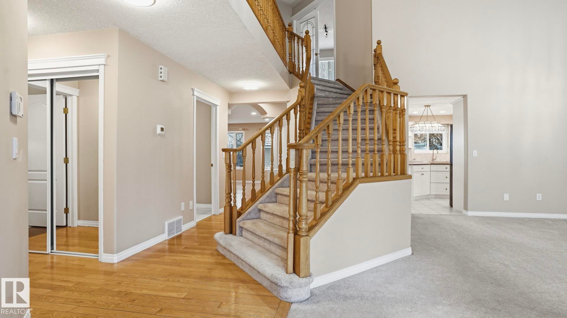 1007 Ormsby Crescent, Edmonton, AB - Indoor Photo Showing Other Room