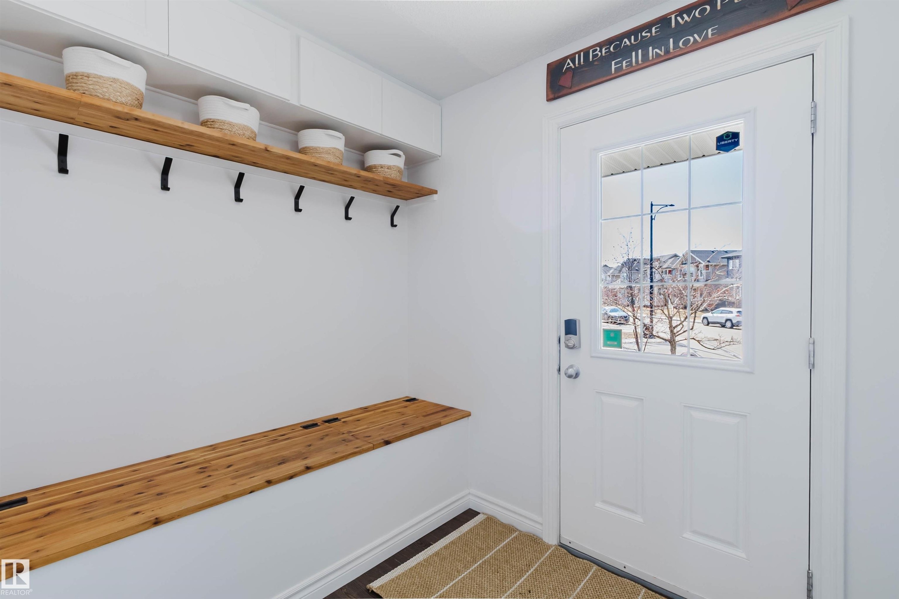 6825 Cardinal Link Link, Edmonton, AB - Indoor Photo Showing Other Room