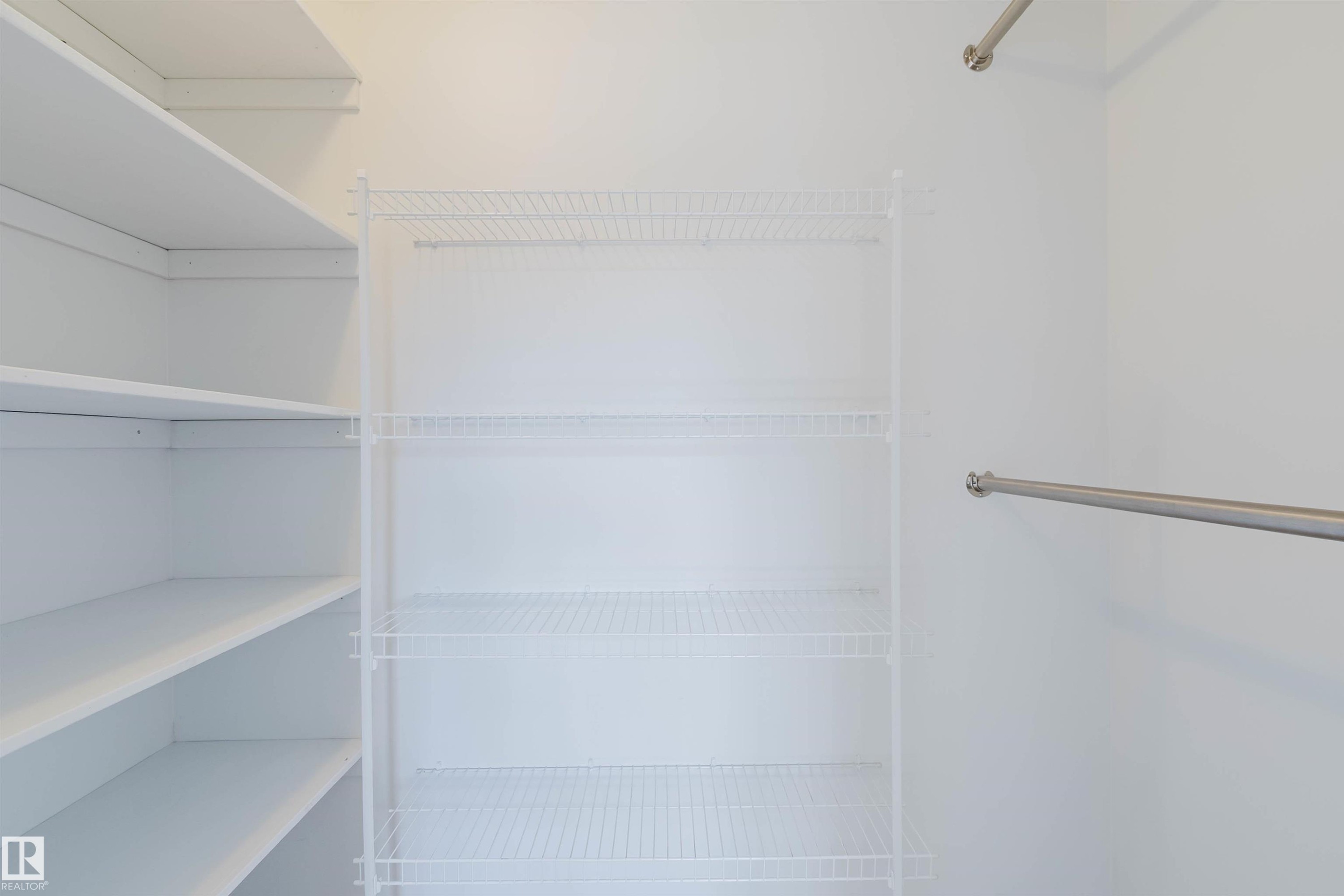 6825 Cardinal Link Link, Edmonton, AB - Indoor With Storage