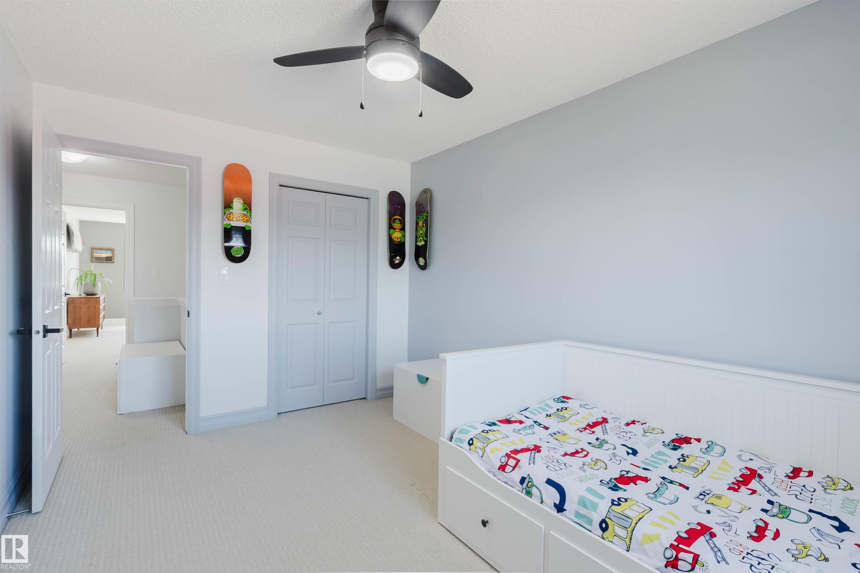 6825 Cardinal Link Link, Edmonton, AB - Indoor Photo Showing Bedroom