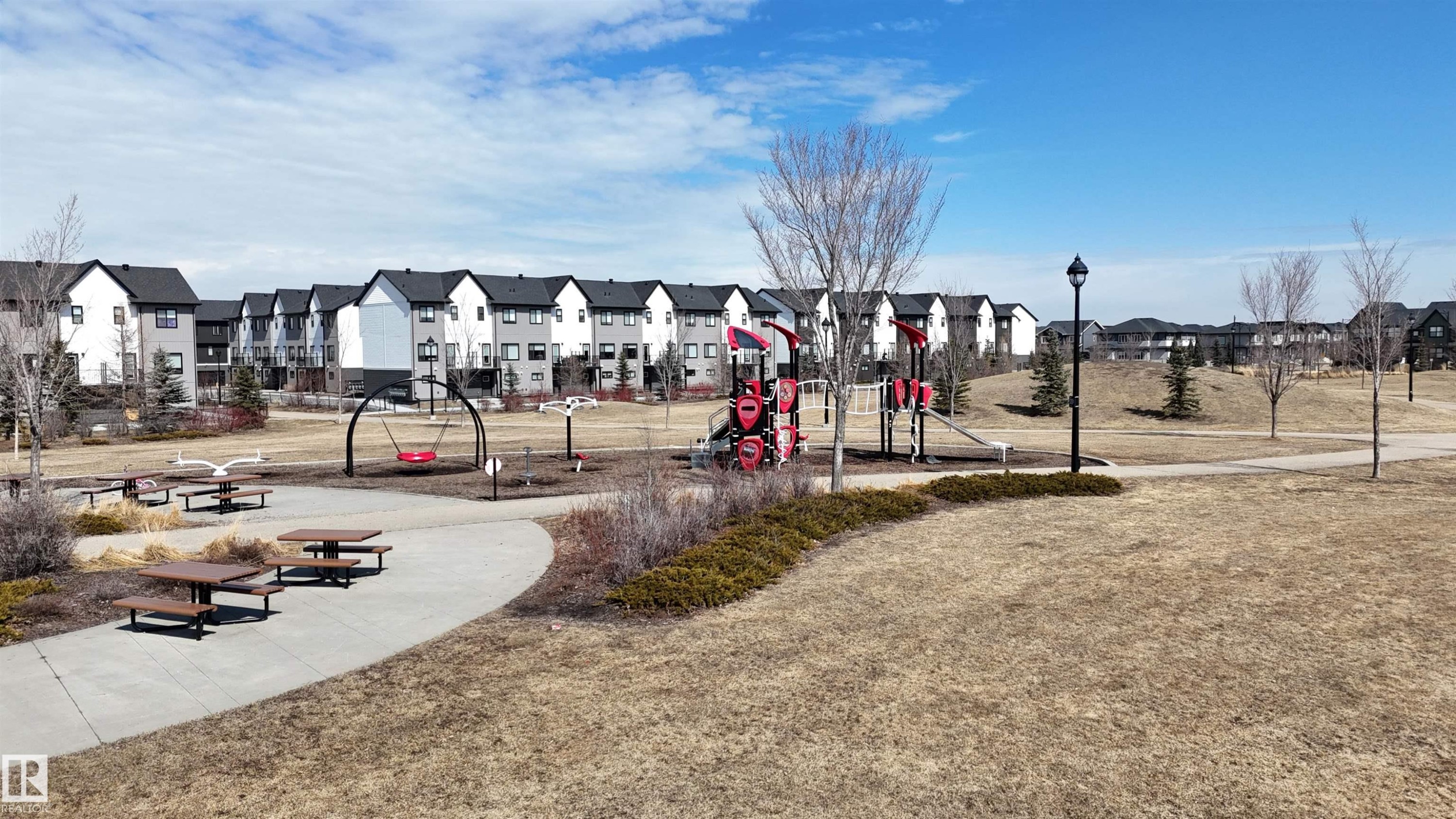 6825 Cardinal Link Link, Edmonton, AB - Outdoor With View