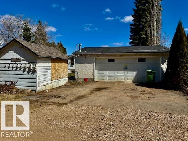 4809 53 Ave, Willingdon, AB - Outdoor