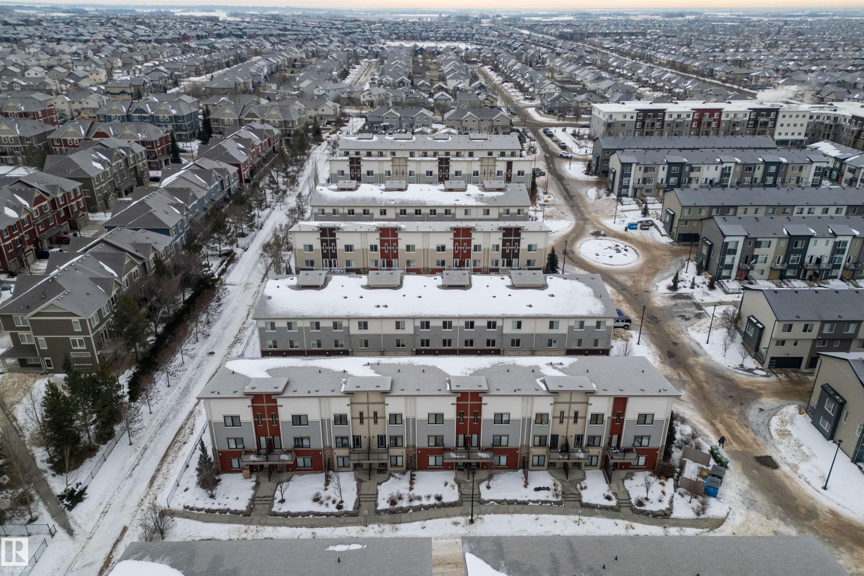 99 804 Welsh Drive, Edmonton, AB -