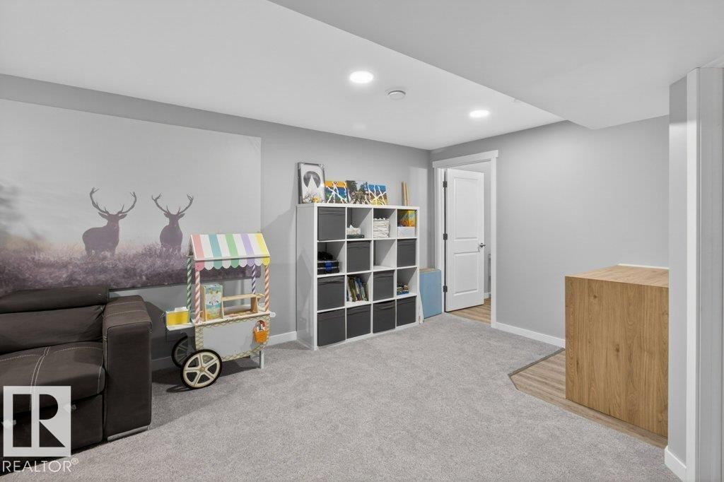 29 Harness Link, Ardrossan, AB - Indoor