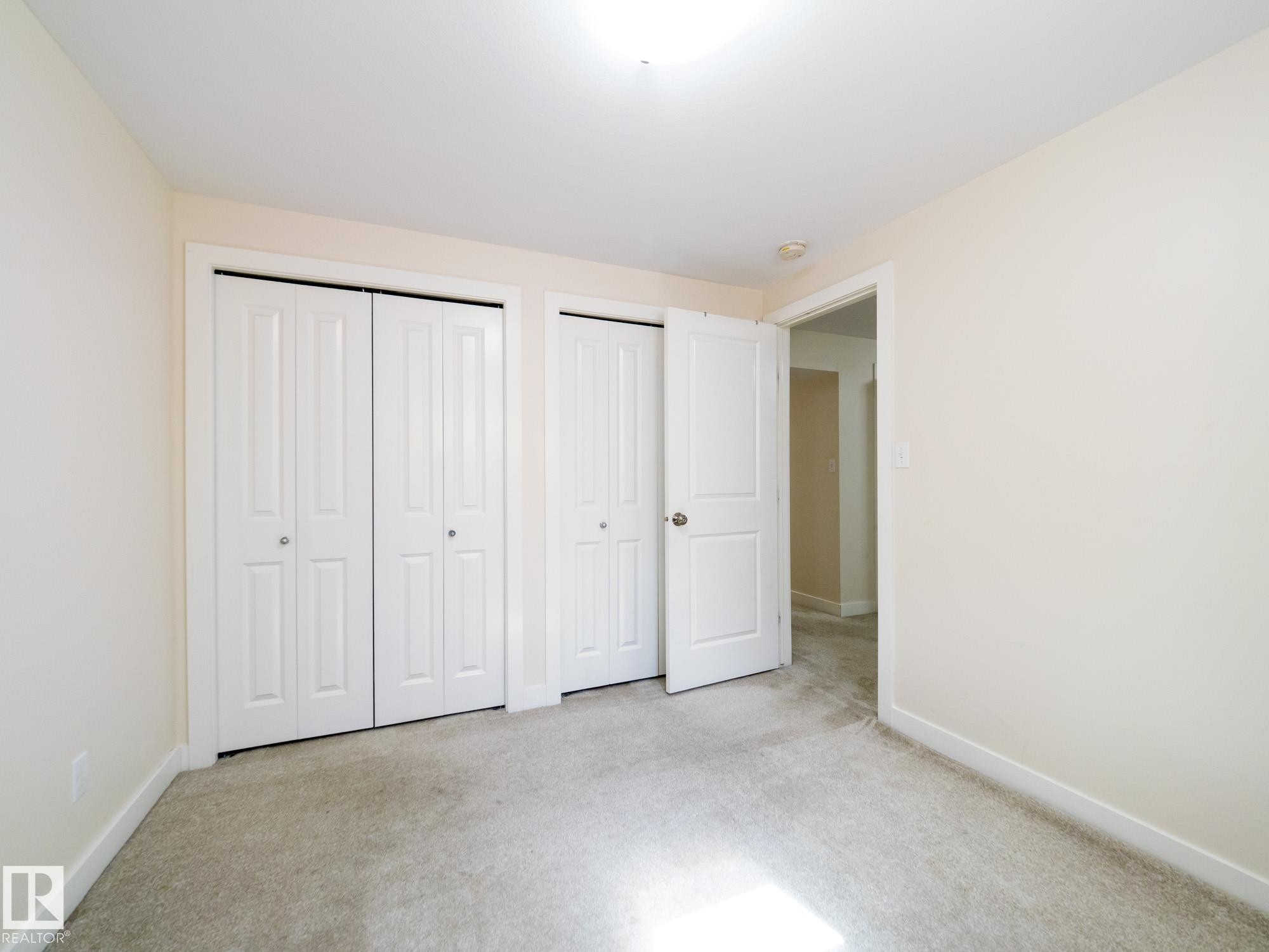 3617 Whitelaw Bay, Edmonton, AB - Indoor