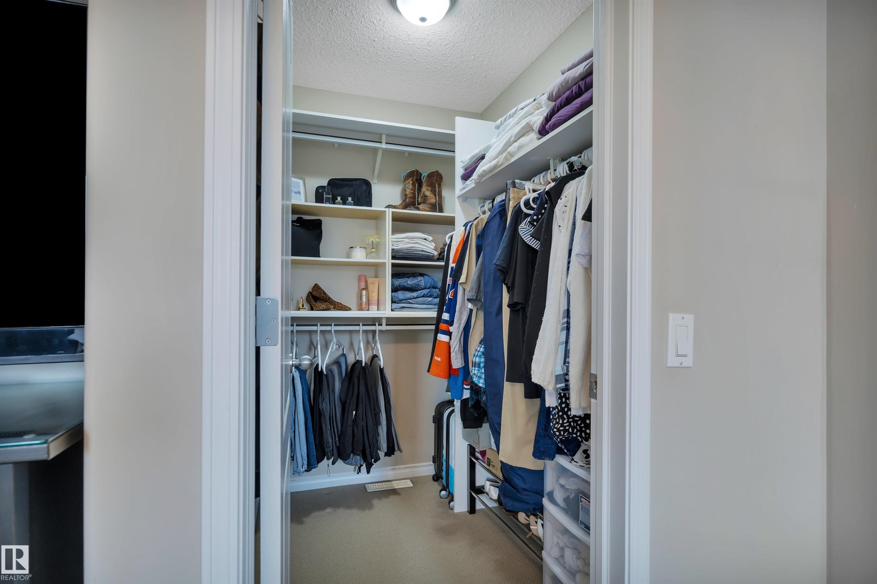 190 Keyport Circle, Leduc, AB - Indoor Photo Showing Other Room