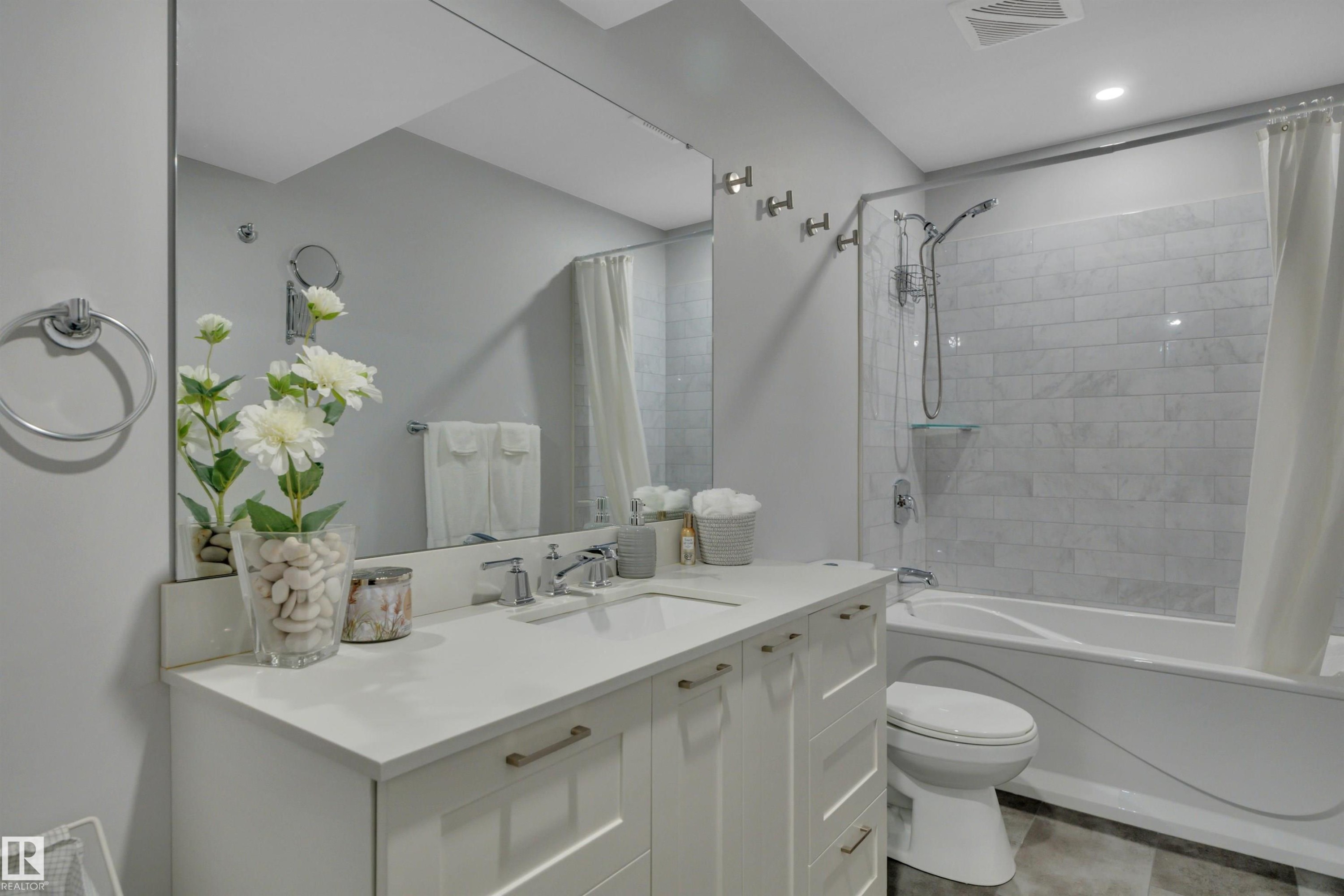 190 Keyport Circle, Leduc, AB - Indoor Photo Showing Bathroom