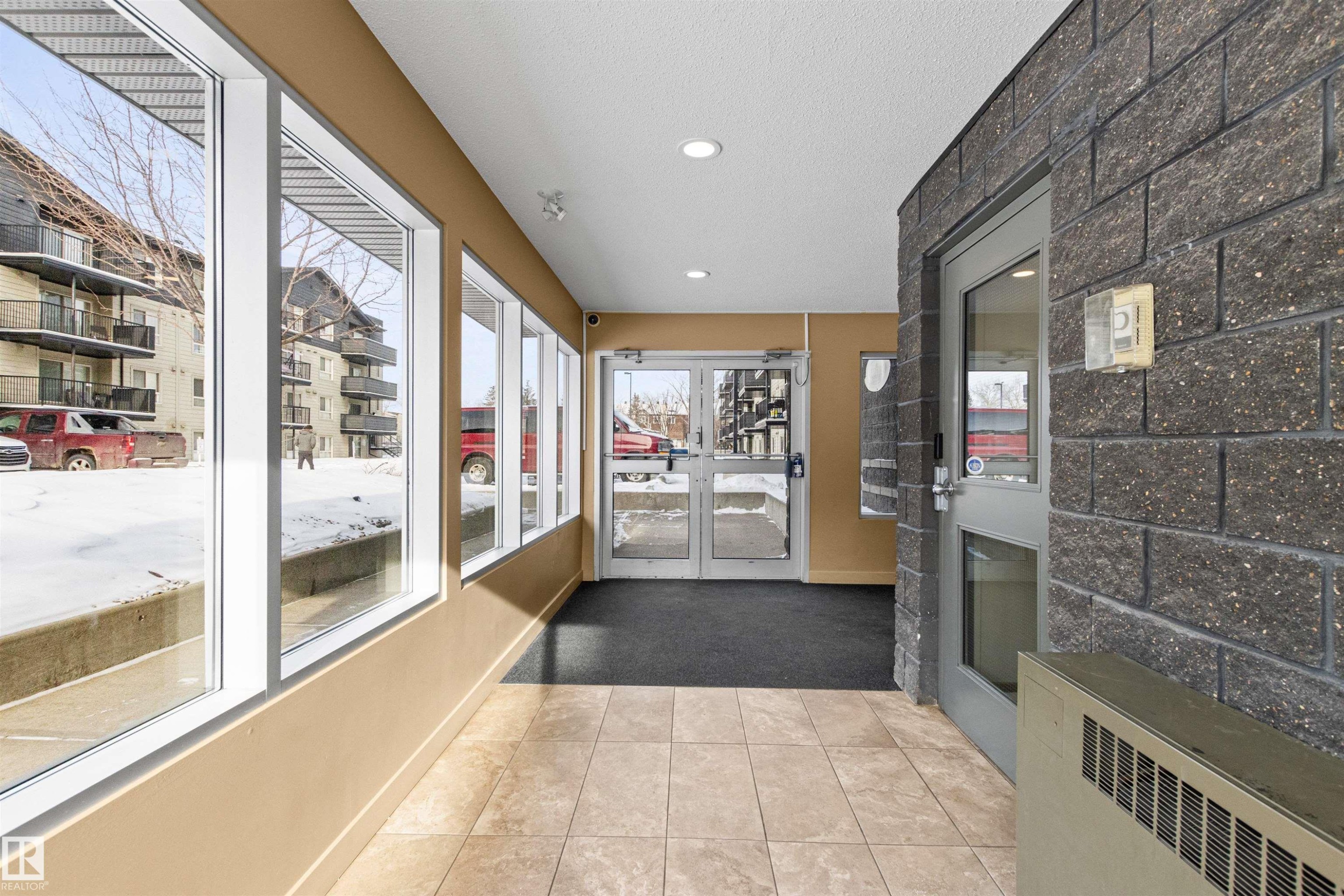 413 17003 67 Avenue, Edmonton, AB - With Exterior