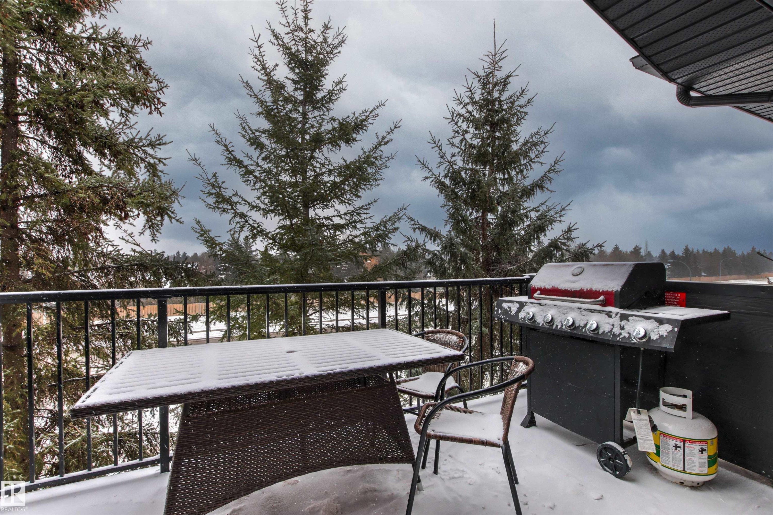 413 17003 67 Avenue, Edmonton, AB - Outdoor