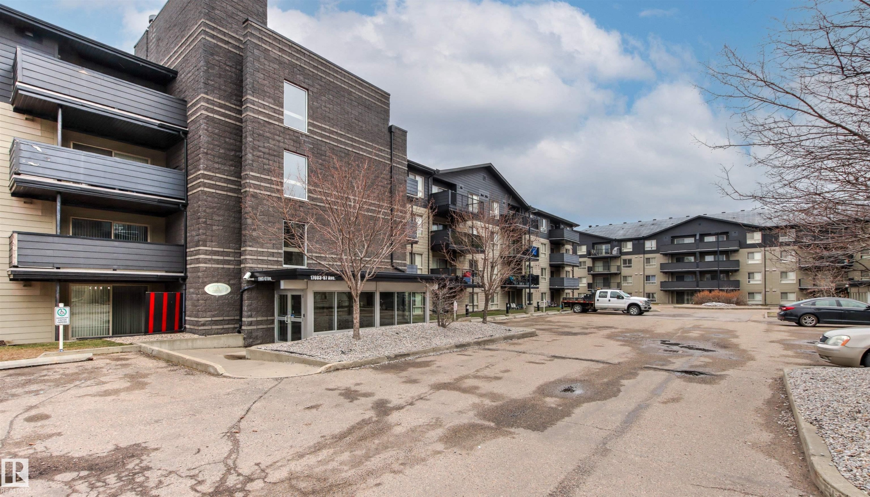 413 17003 67 Avenue, Edmonton, AB - Outdoor With Facade