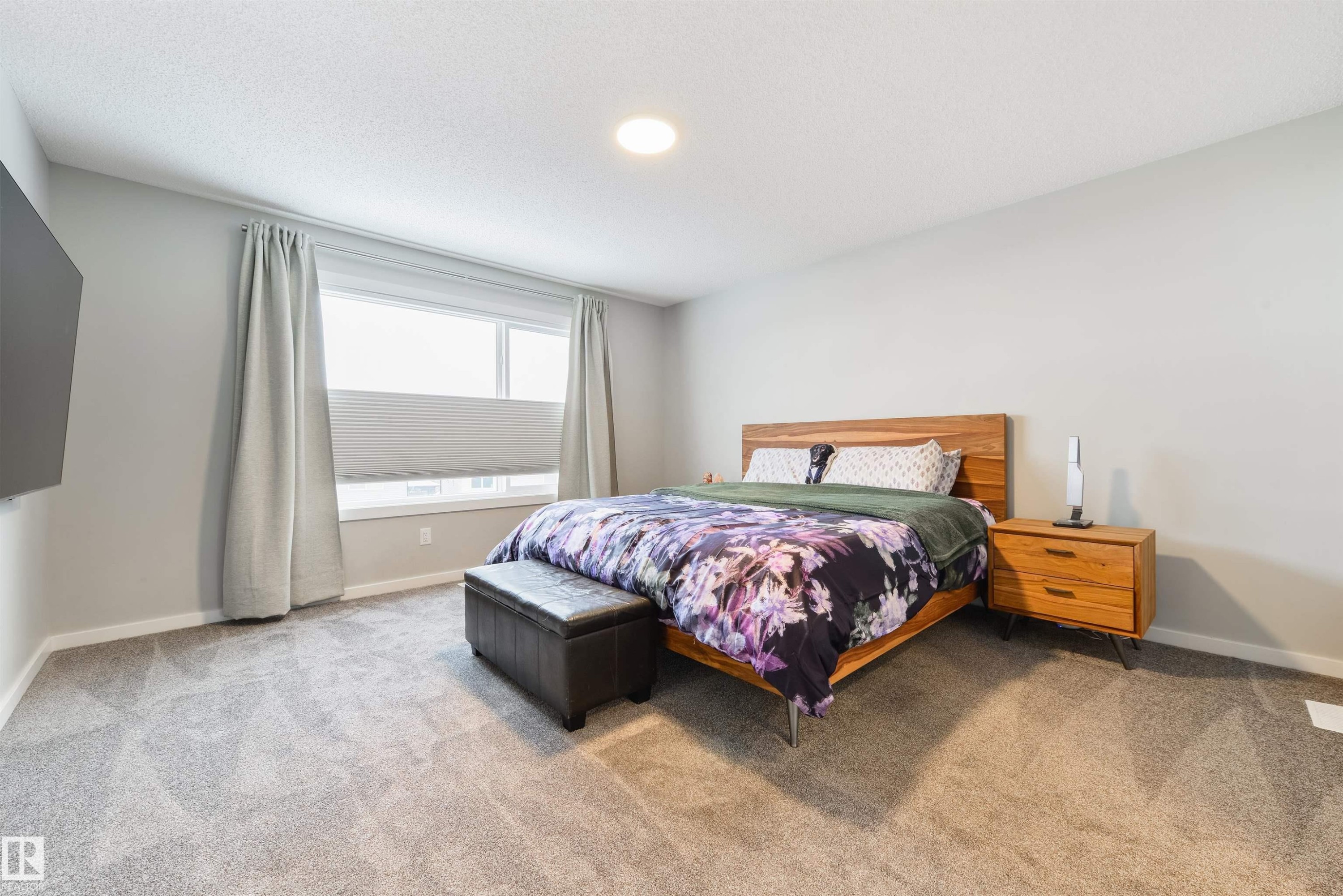 5361 Lark Landing, Edmonton, AB - Indoor Photo Showing Bedroom