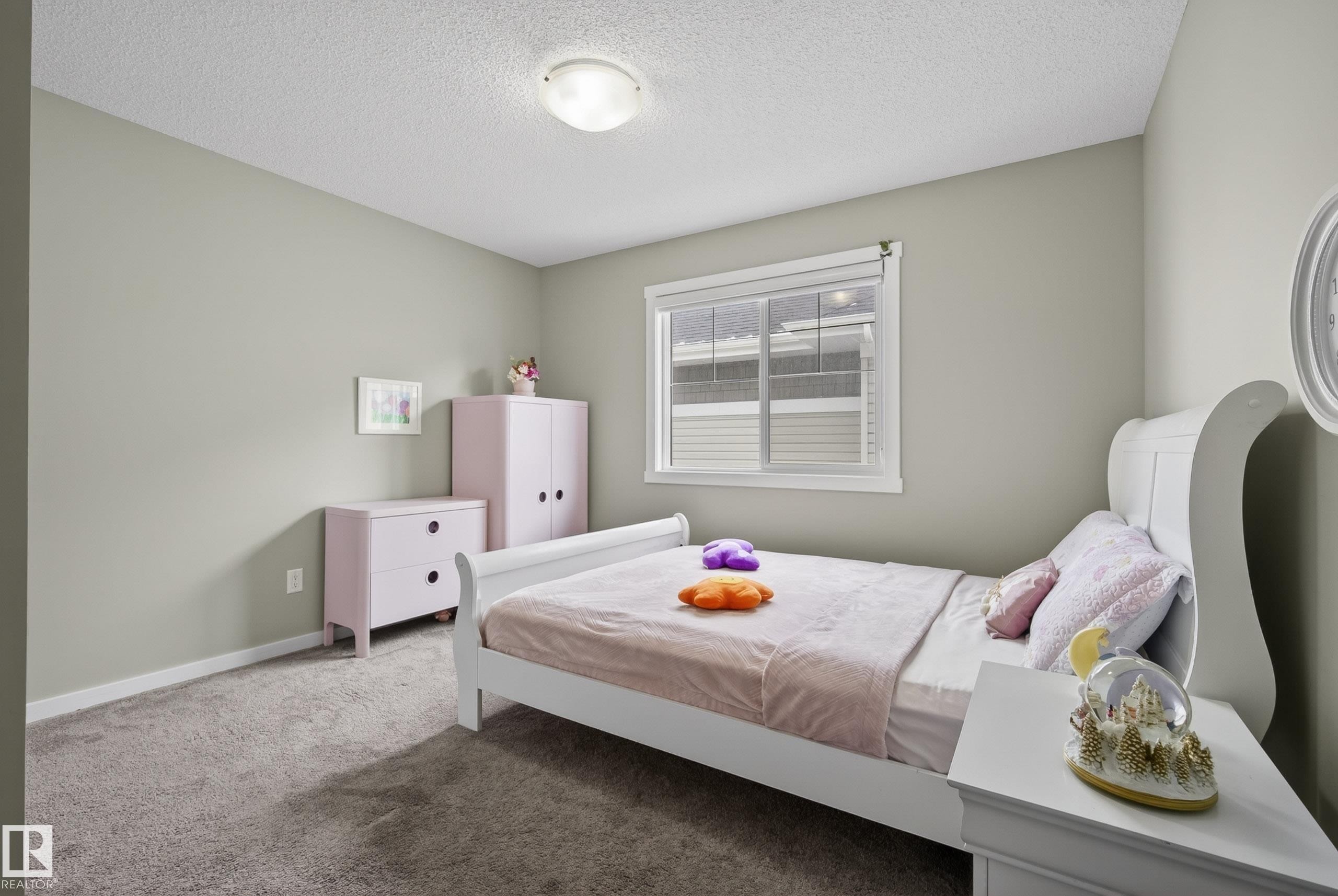 7907 Getty Place, Edmonton, AB