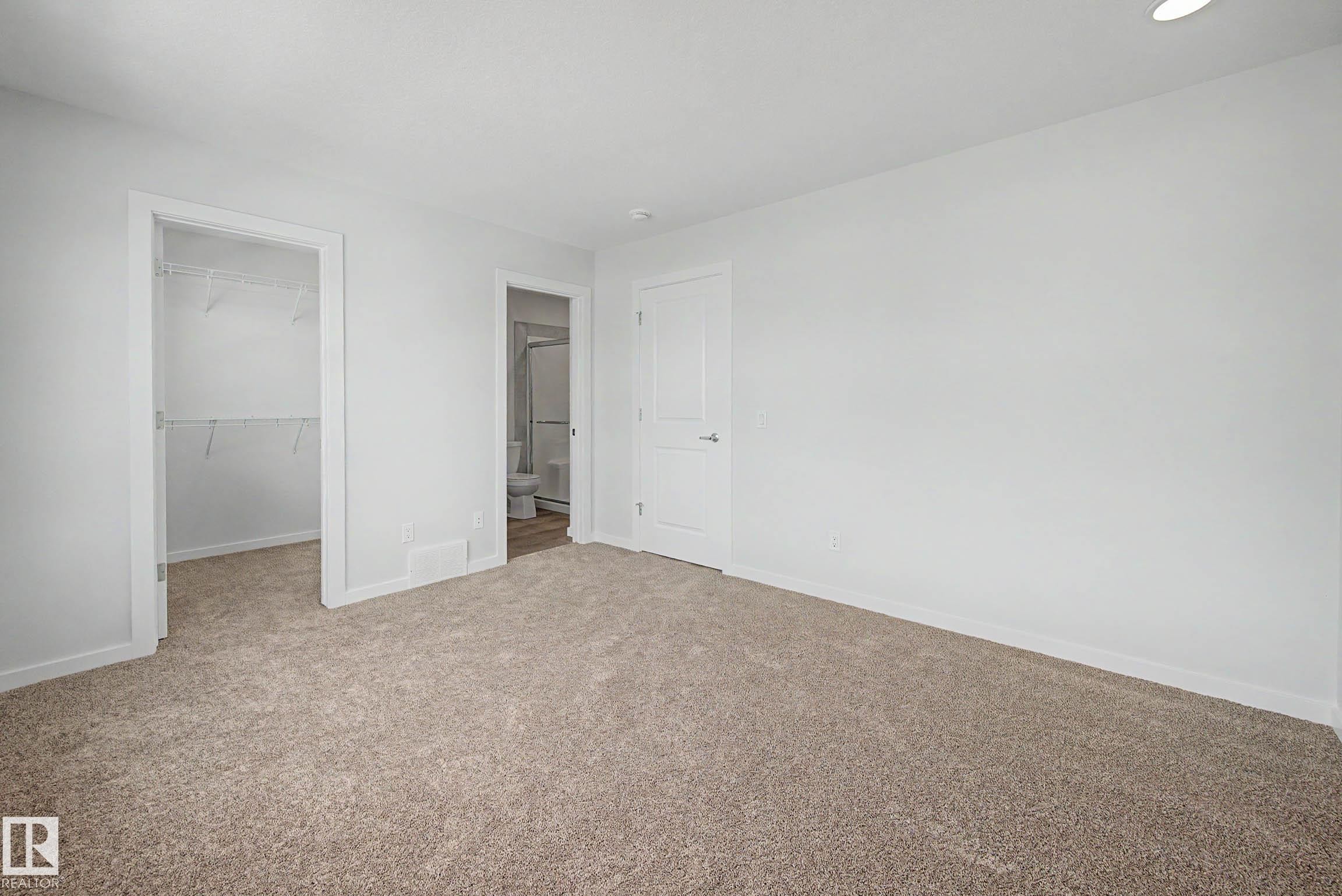 21203 25 Avenue, Edmonton, AB - Indoor Photo Showing Other Room