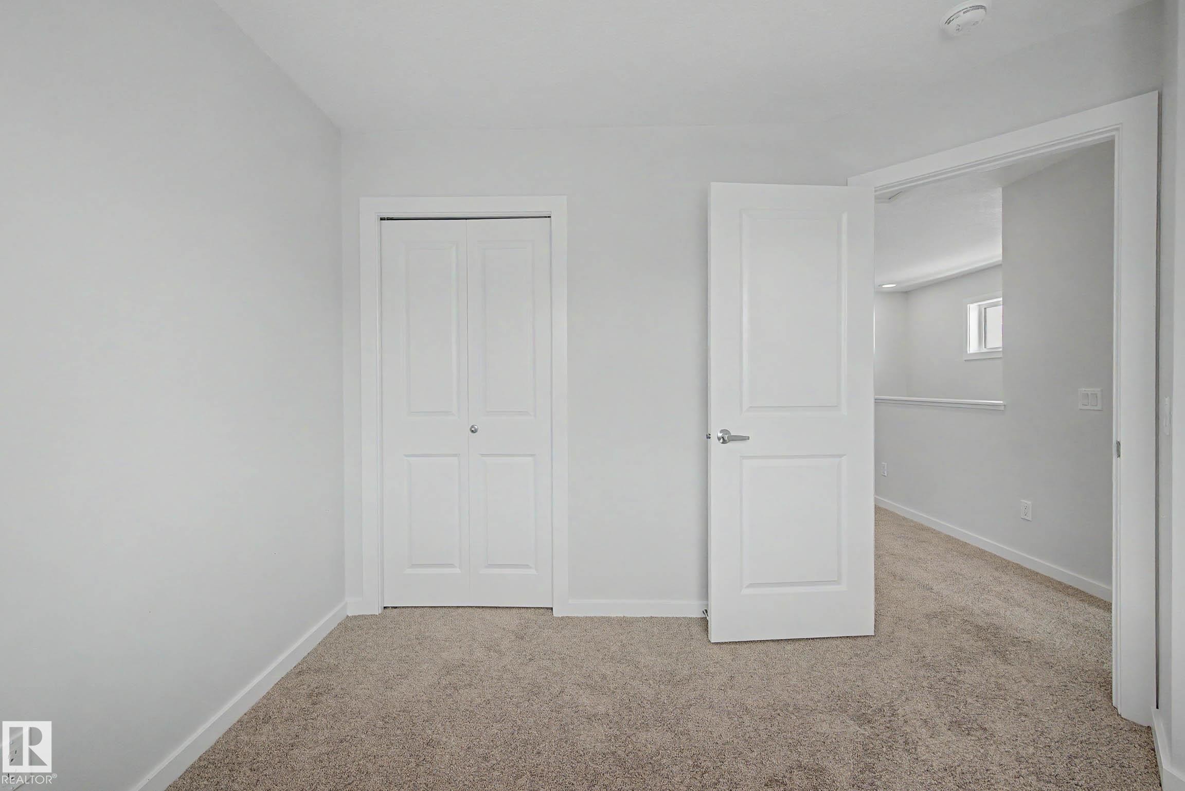 21203 25 Avenue, Edmonton, AB - Indoor