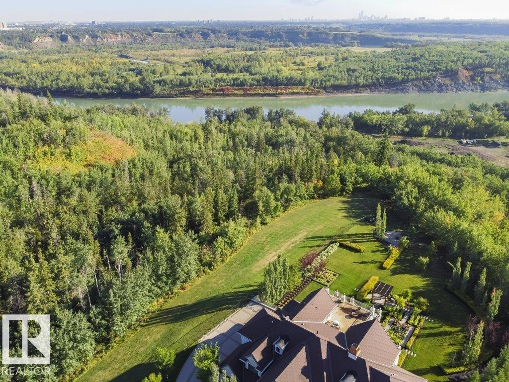 304 Caldwell Close, Edmonton, AB - Outdoor With View