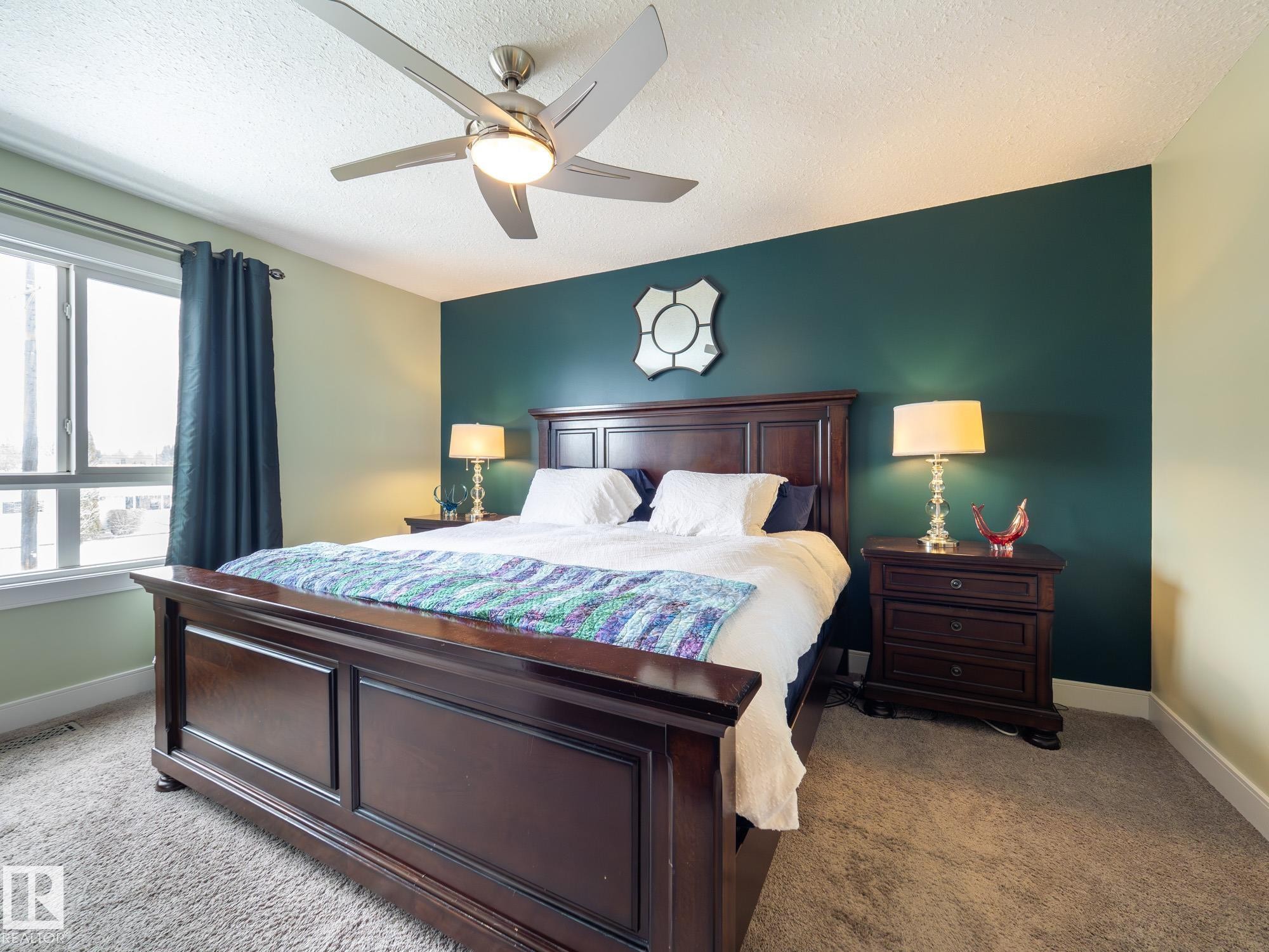 13035 132 Avenue, Edmonton, AB - Indoor Photo Showing Bedroom