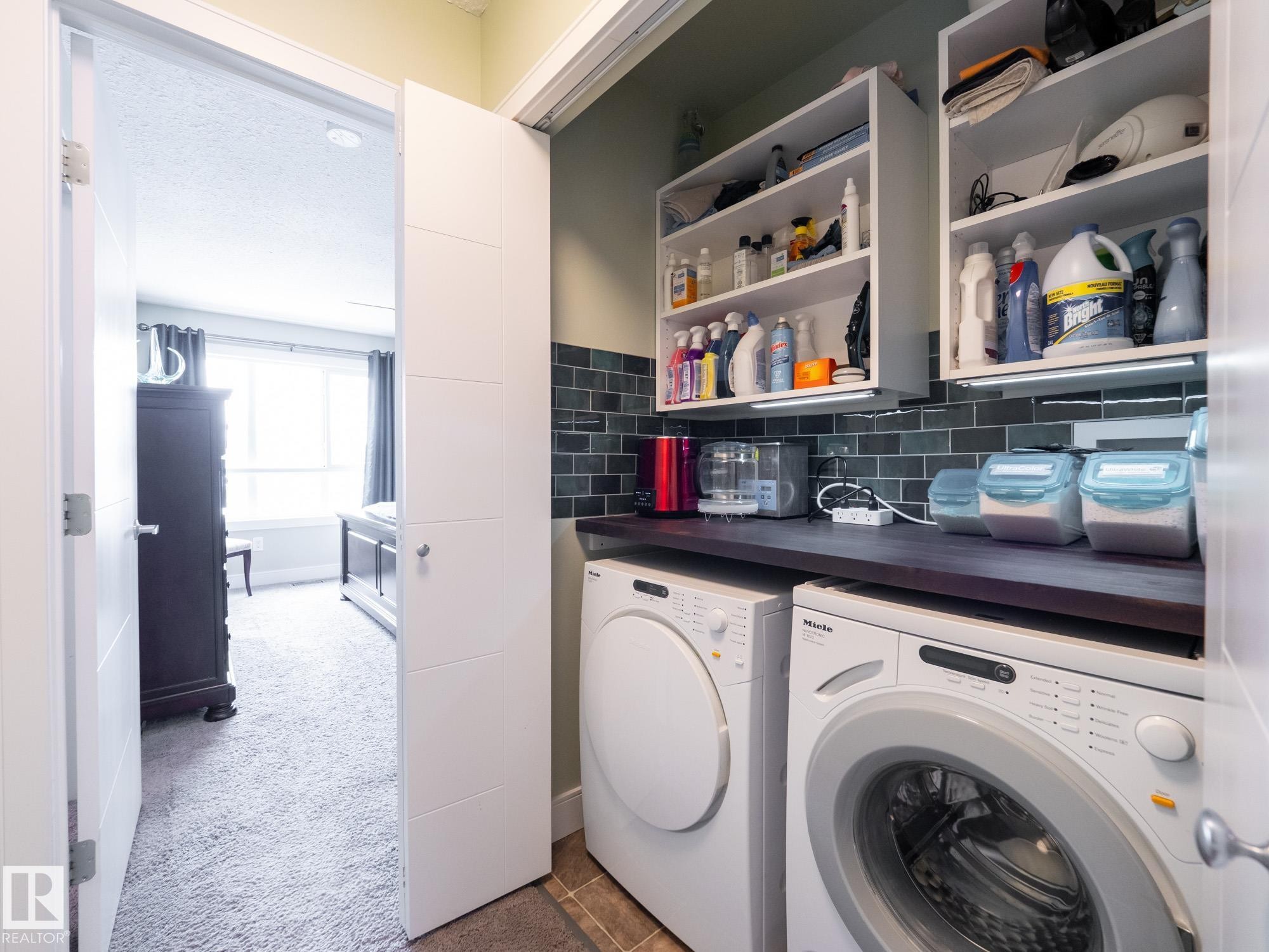 13035 132 Avenue, Edmonton, AB - Indoor Photo Showing Laundry Room