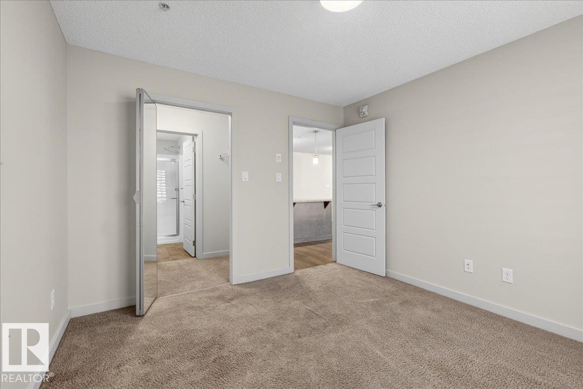 123 6084 Stanton Drive, Edmonton, AB - Indoor Photo Showing Other Room