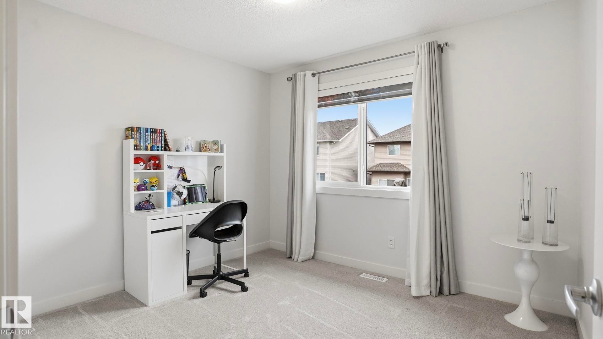 4112 171 Avenue, Edmonton, AB - Indoor