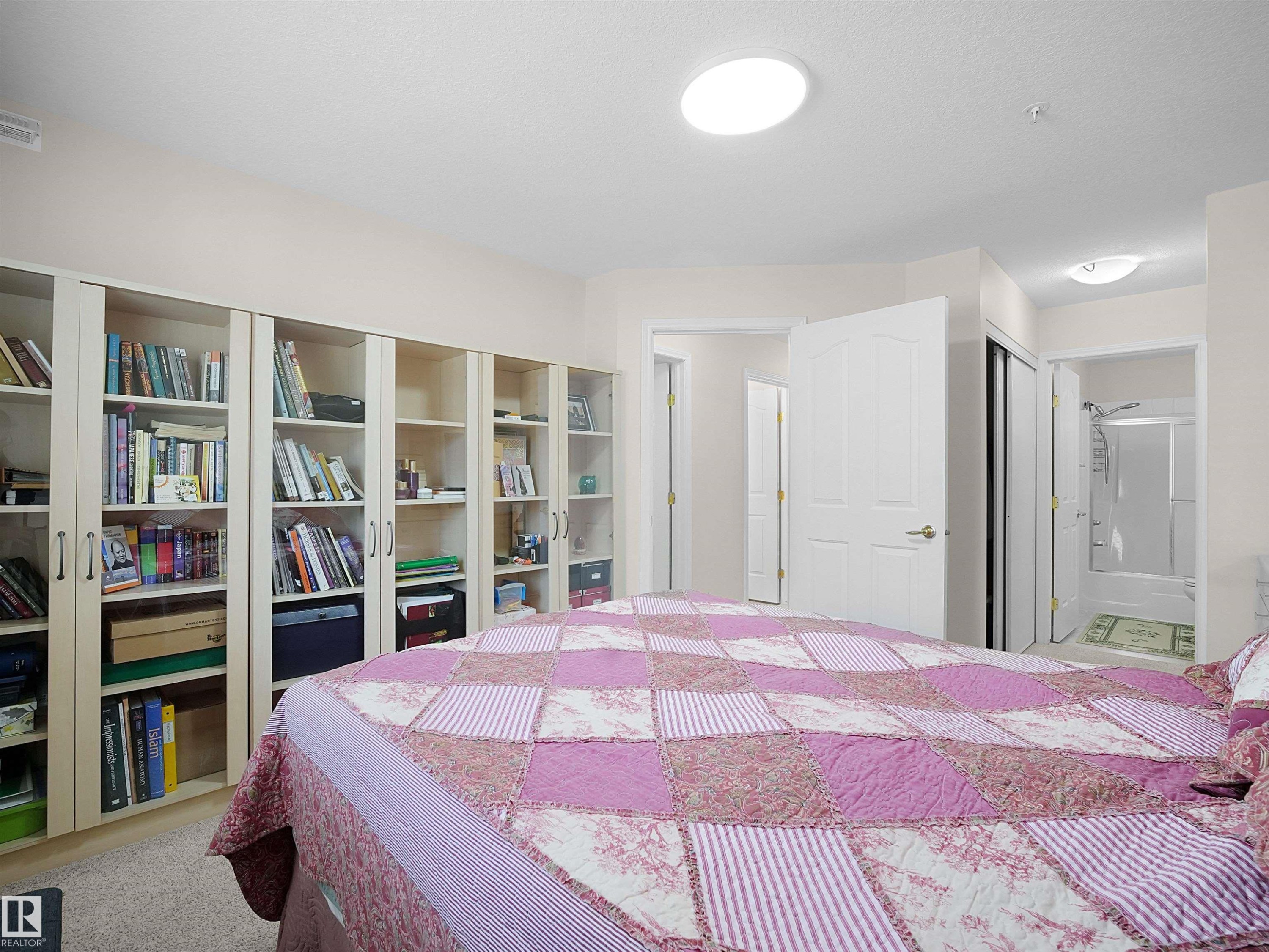 103 6703 172 Street, Edmonton, AB - Indoor Photo Showing Bedroom