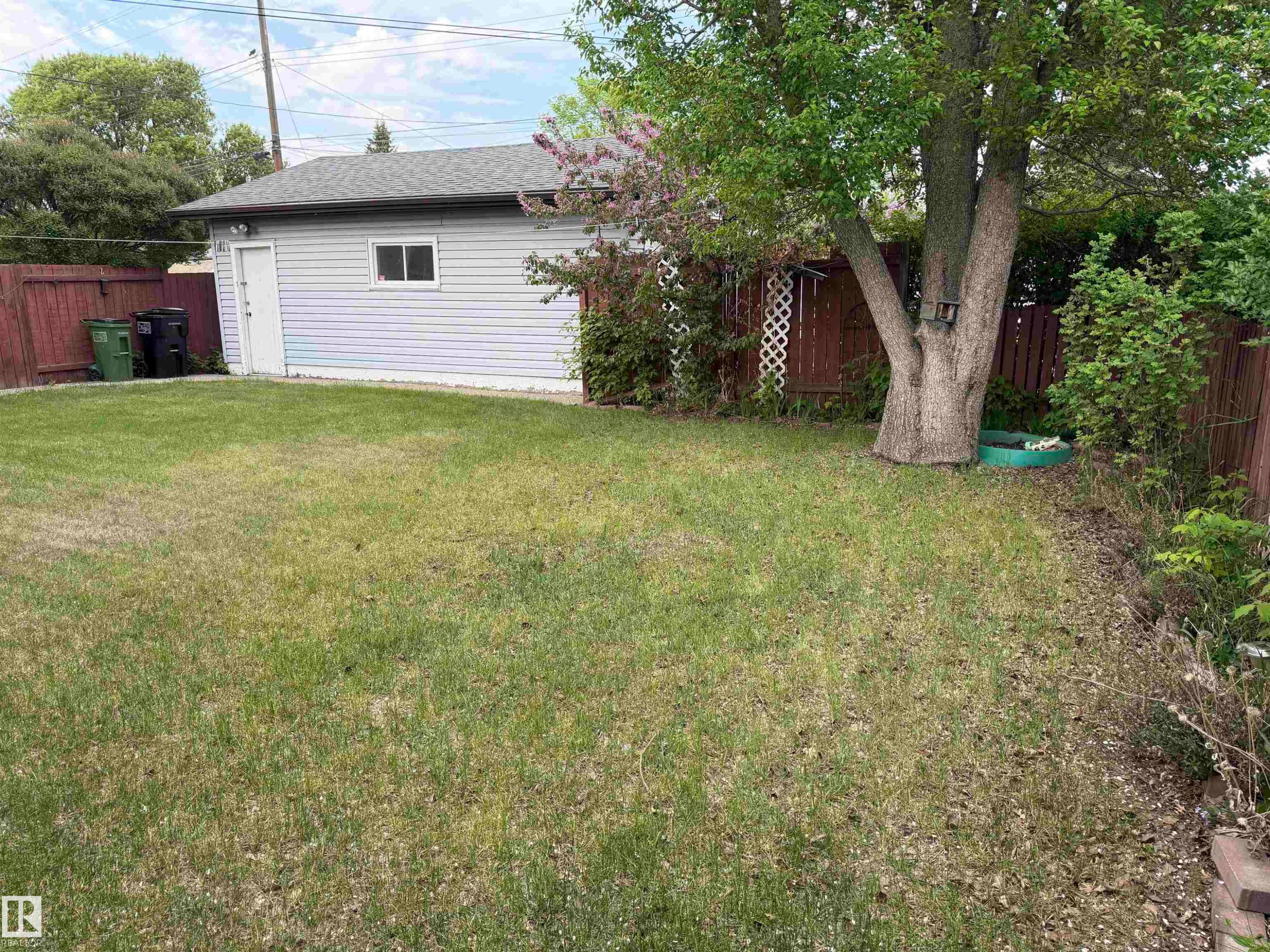 5216 89 Avenue, Edmonton, AB - Outdoor