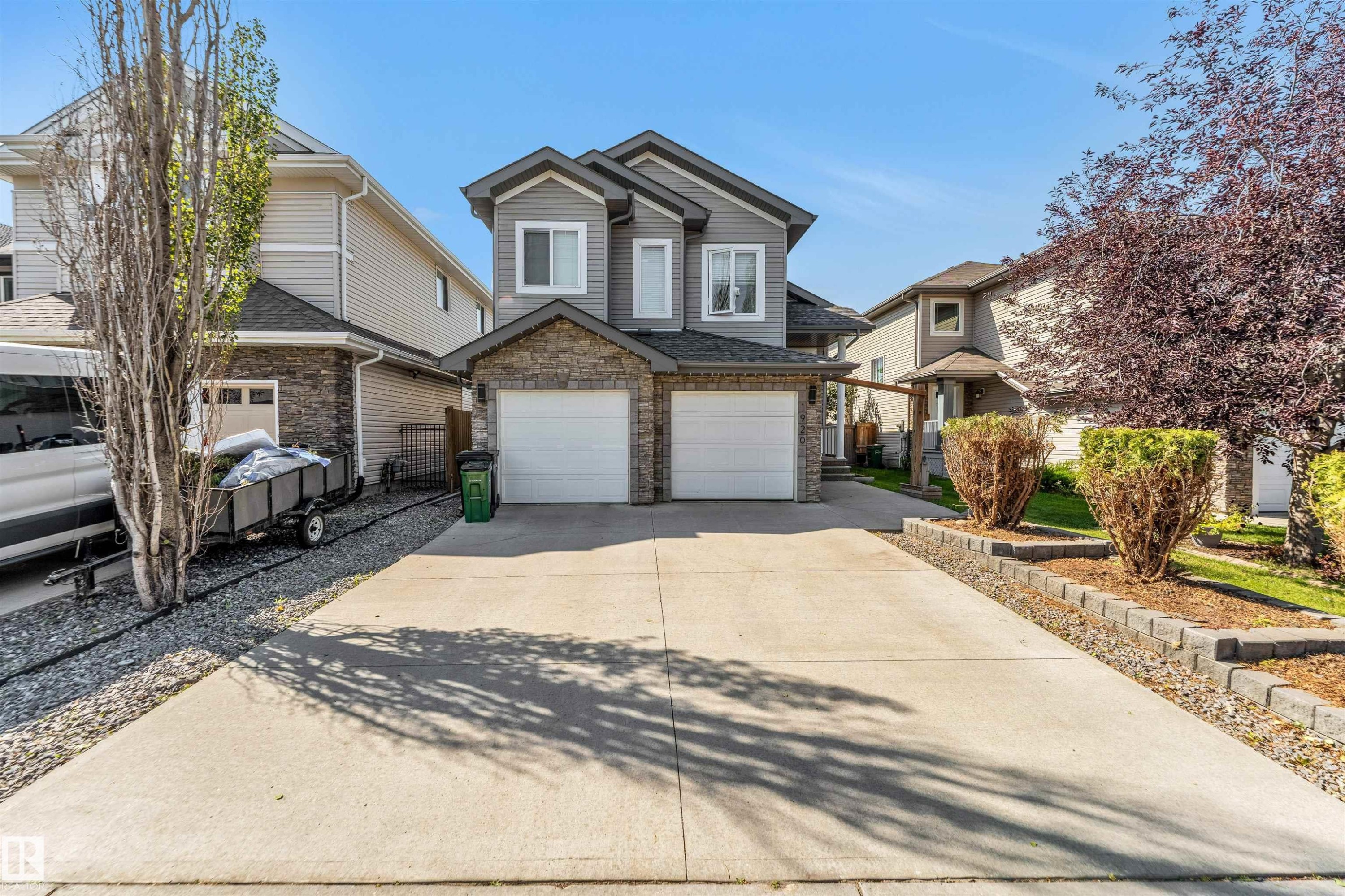 1920 69 St., Edmonton, AB - Outdoor With Facade