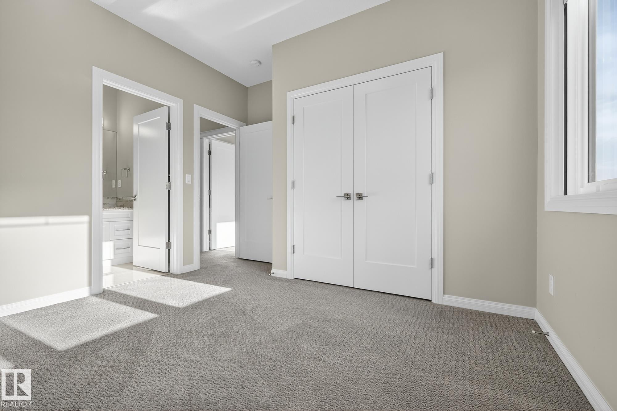 3419 Chickadee Drive, Edmonton, AB - Indoor Photo Showing Other Room