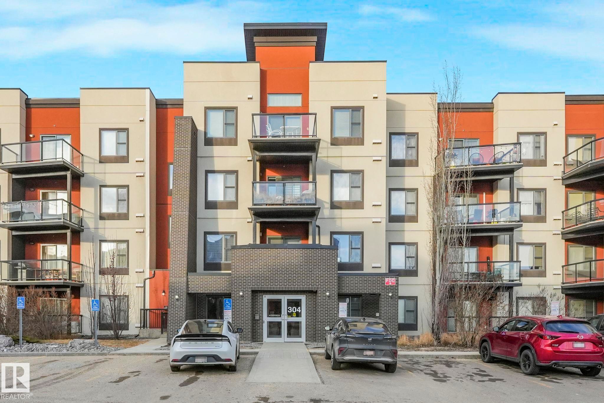 122 304 Ambleside Link Link, Edmonton, AB - Outdoor With Facade