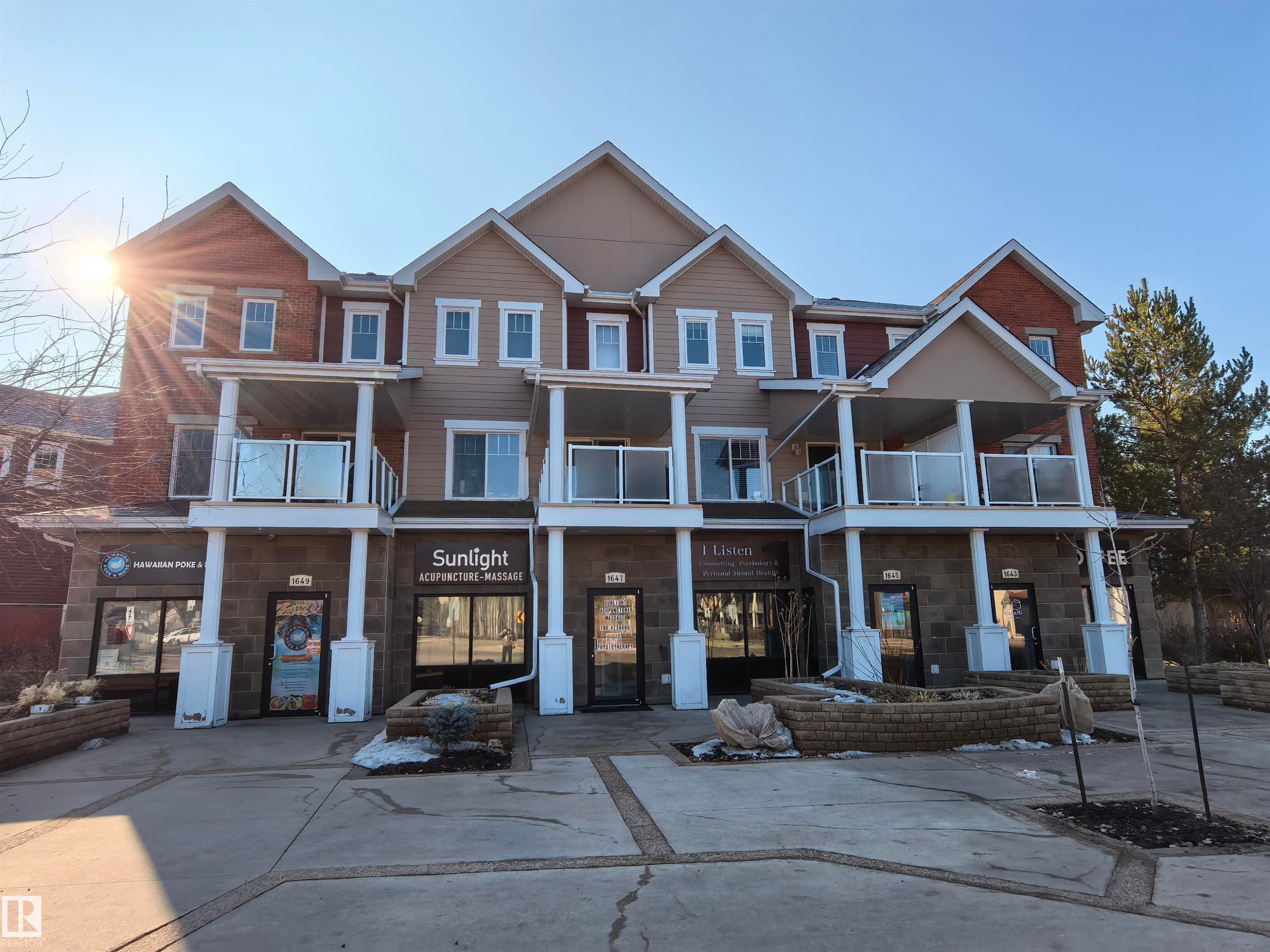 1649 Towne Centre Blvd., Edmonton, AB - Outdoor With Balcony With Facade