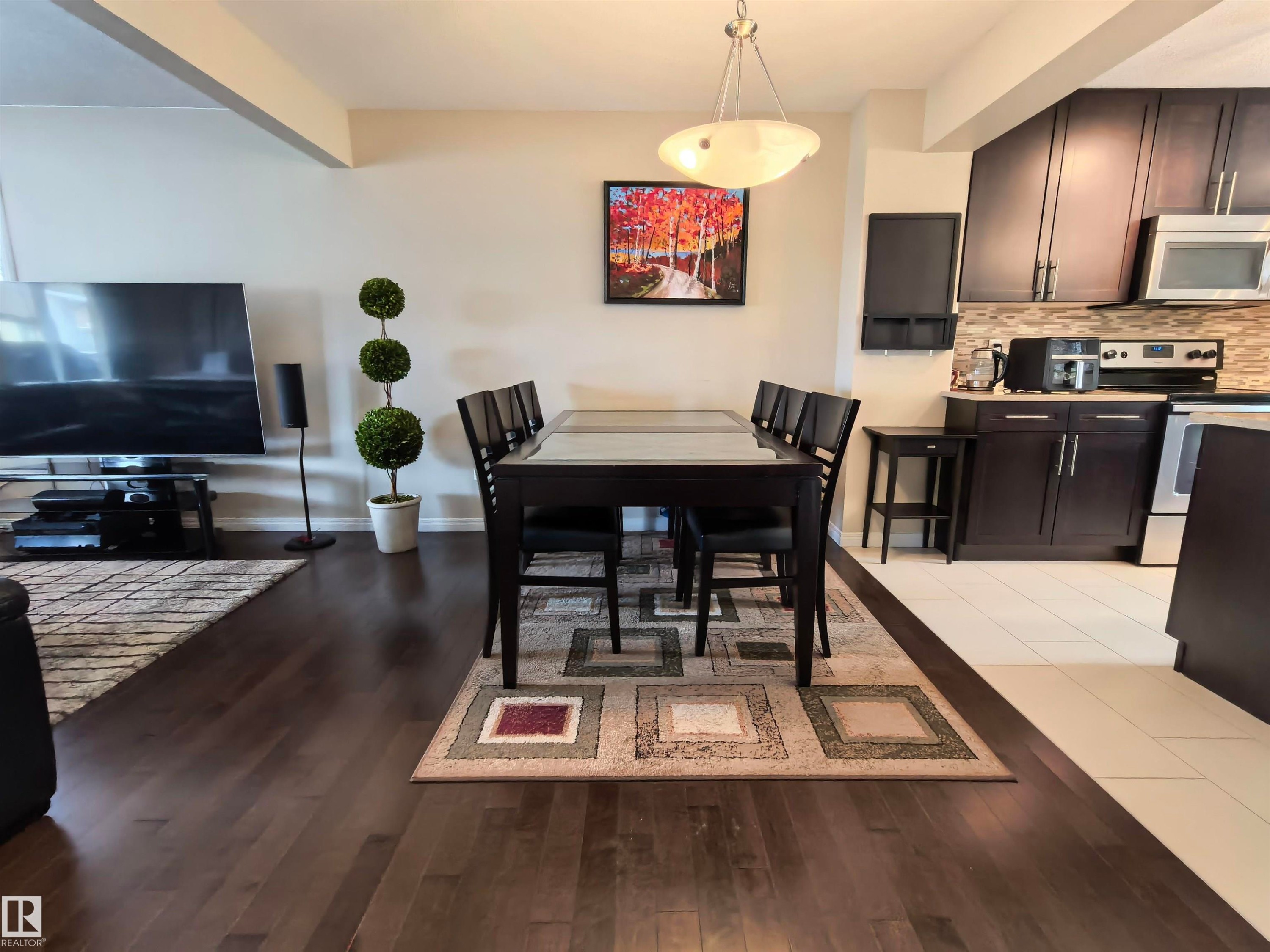 1649 Towne Centre Blvd., Edmonton, AB - Indoor Photo Showing Other Room