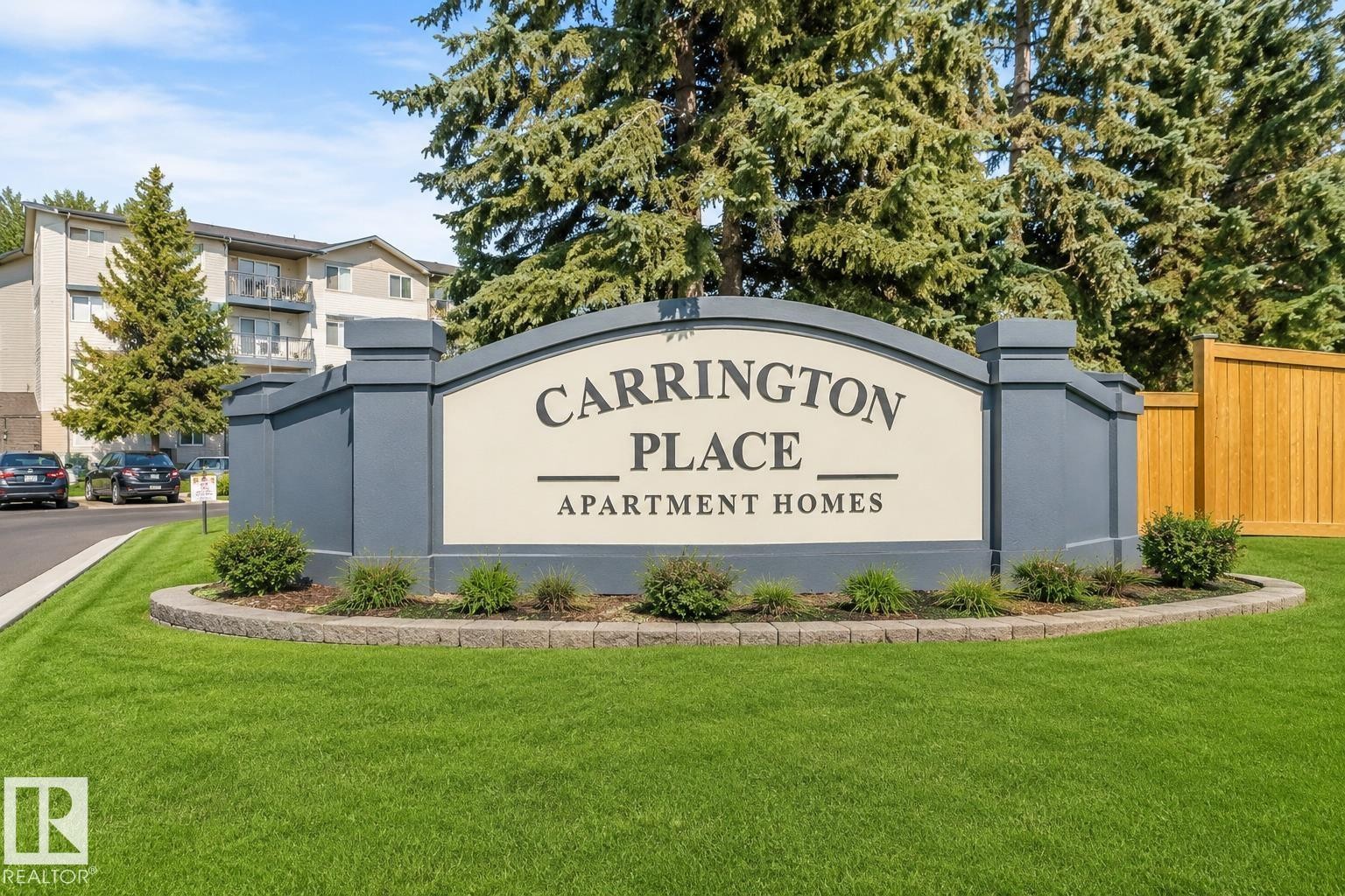 #403 18020 95 Av Nw, Edmonton, AB - Outdoor