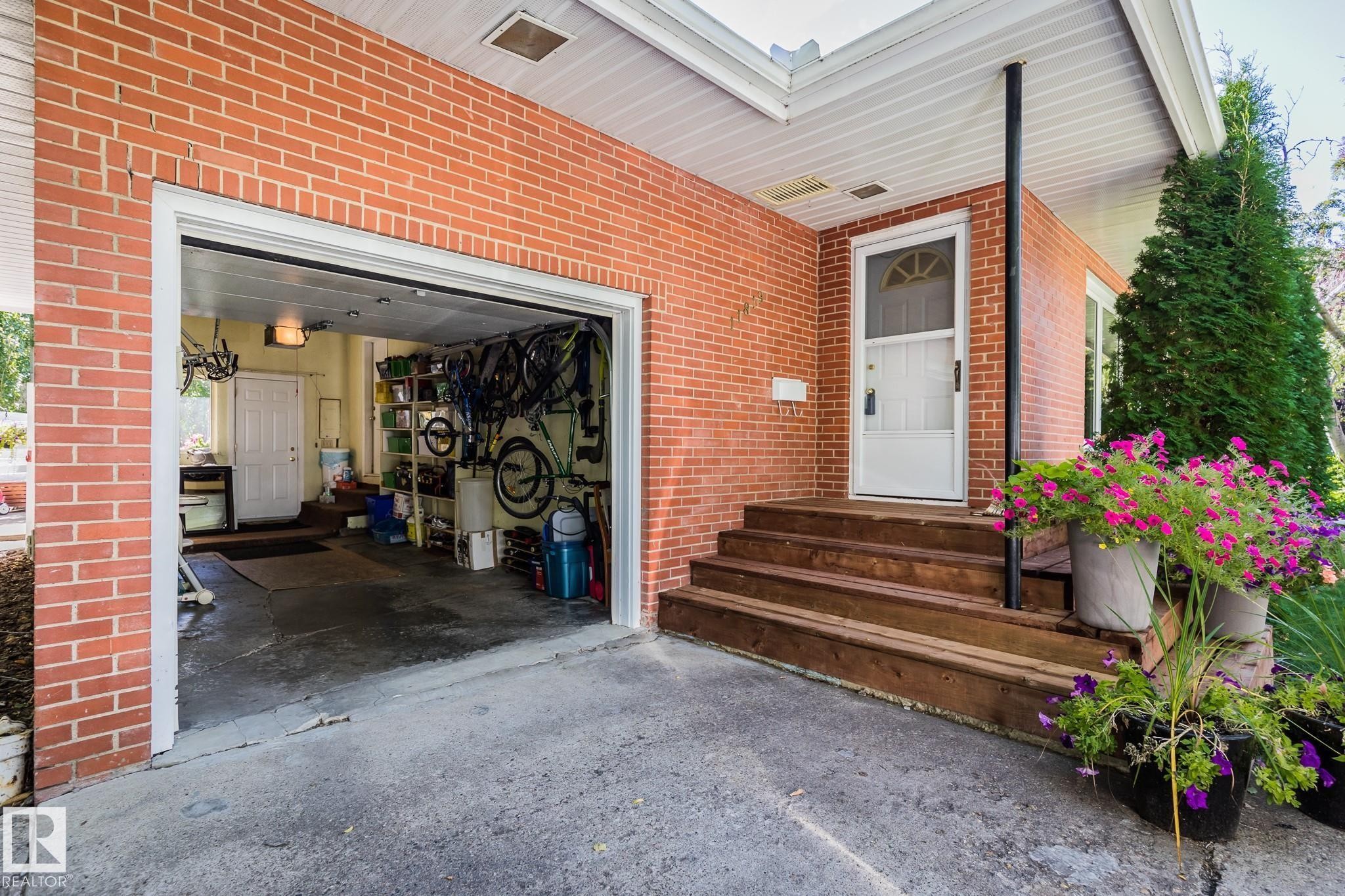 11819 75 Avenue, Edmonton, AB - Outdoor With Deck Patio Veranda