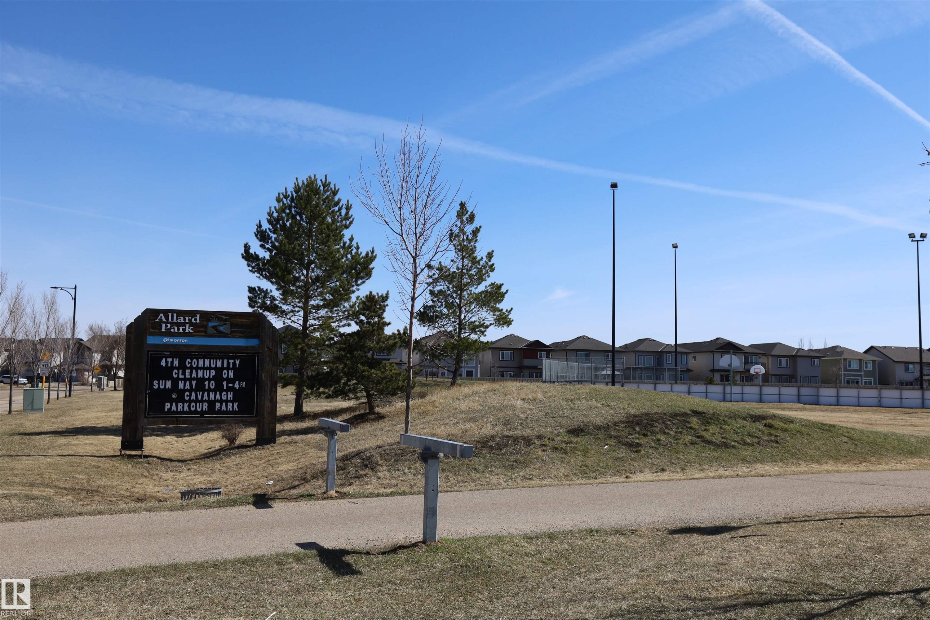 4044 Alexander Way, Edmonton, AB