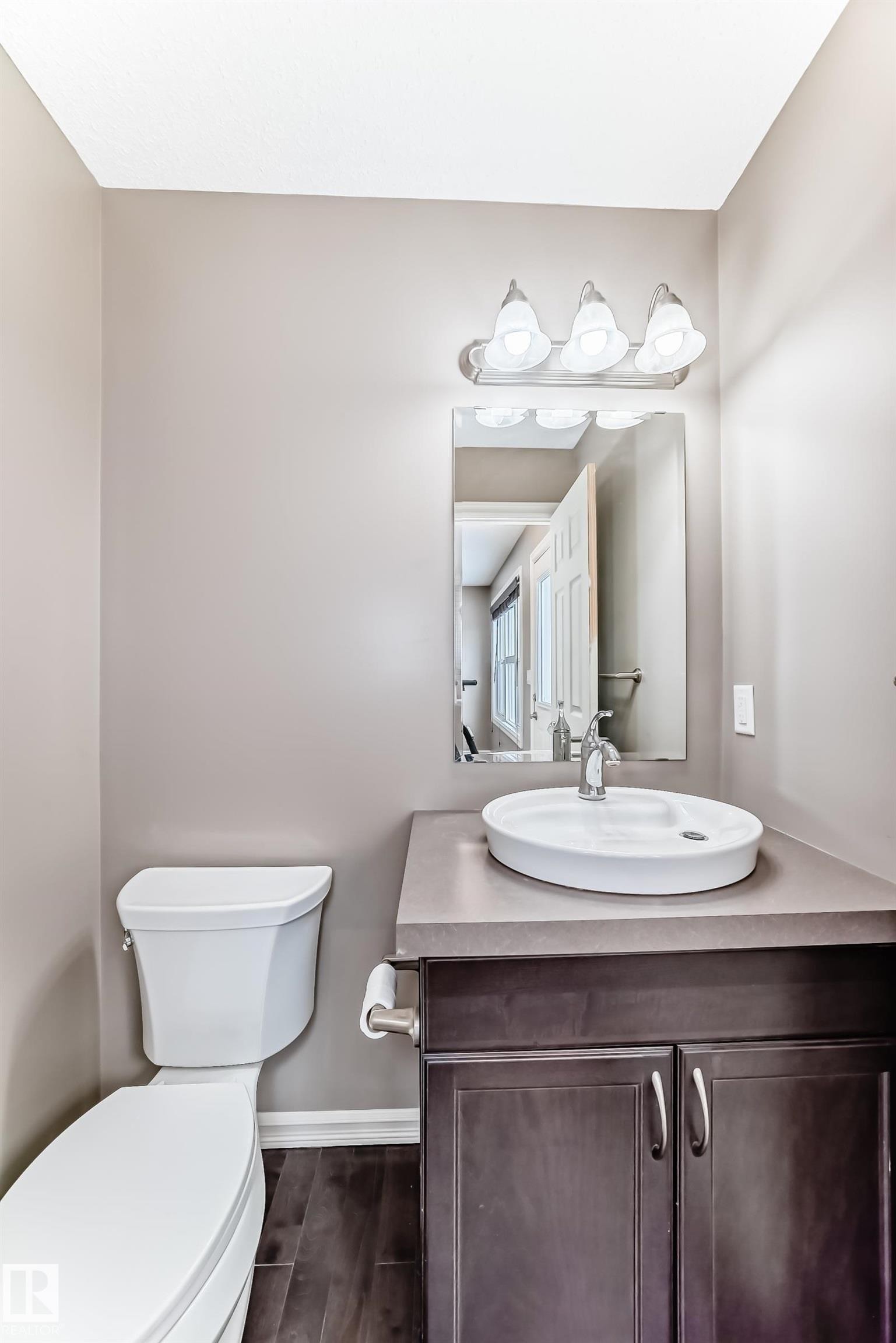 4044 Alexander Way, Edmonton, AB