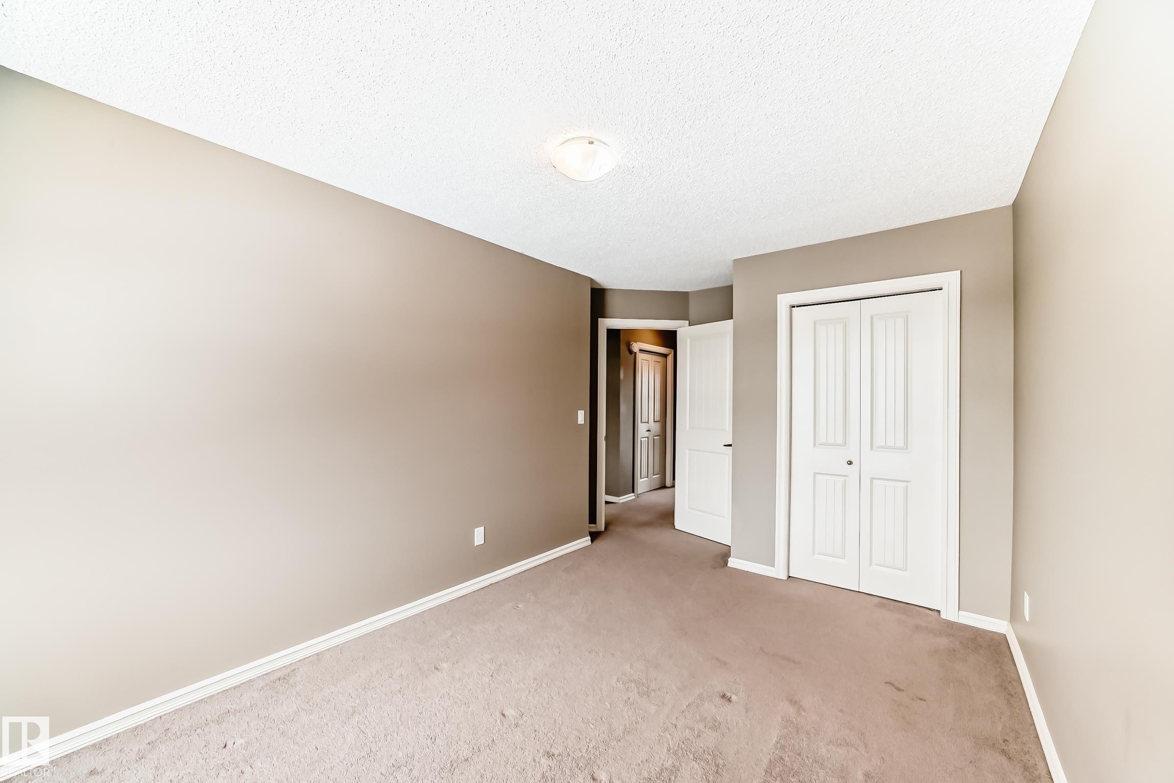 4044 Alexander Way, Edmonton, AB