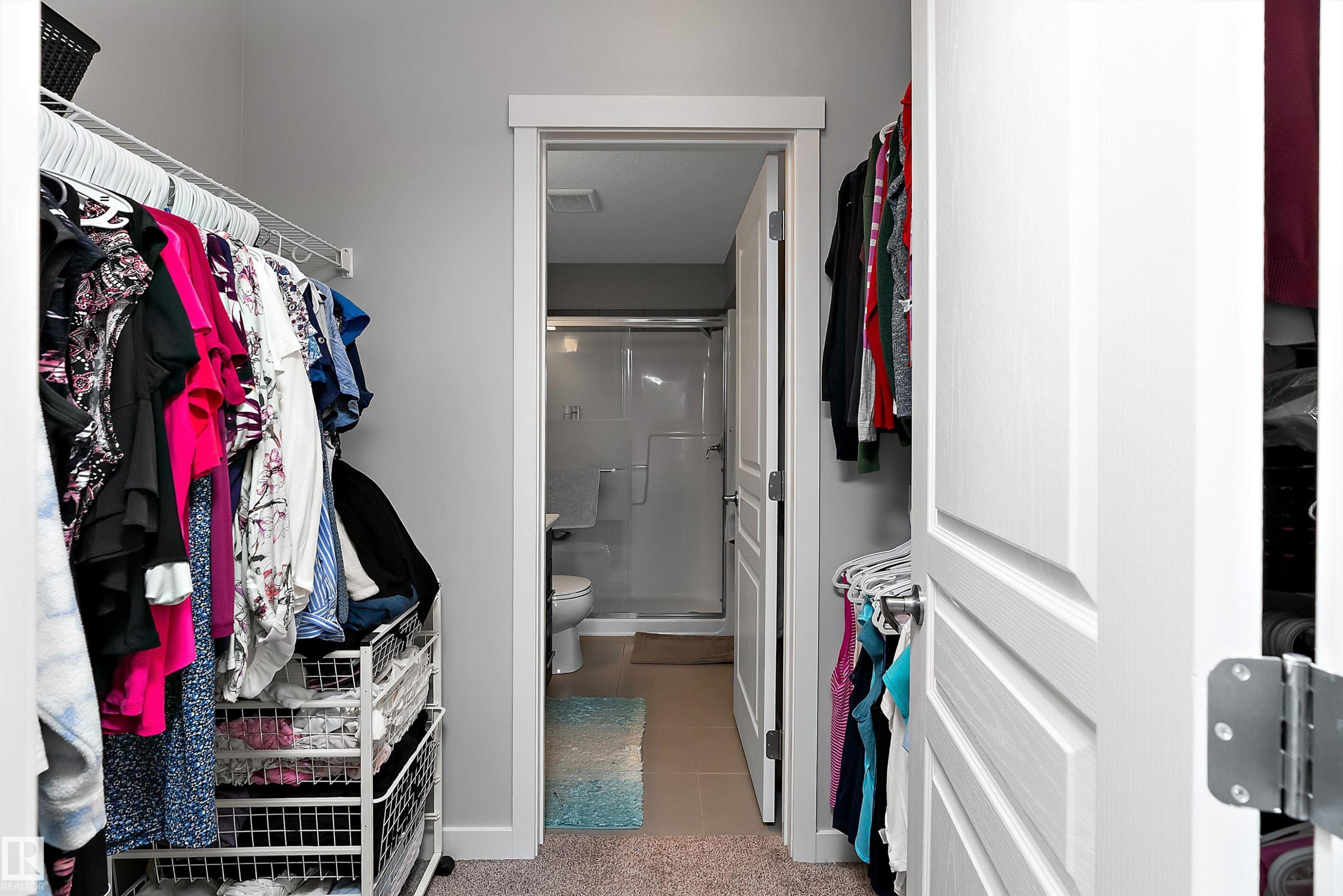 407 812 Welsh Drive, Edmonton, AB - Indoor With Storage