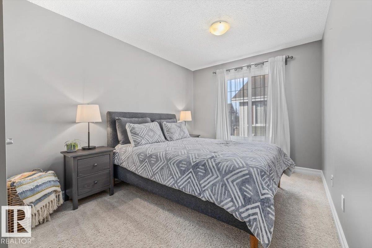 9 2003 Rabbit Hill Road, Edmonton, AB - Indoor Photo Showing Bedroom