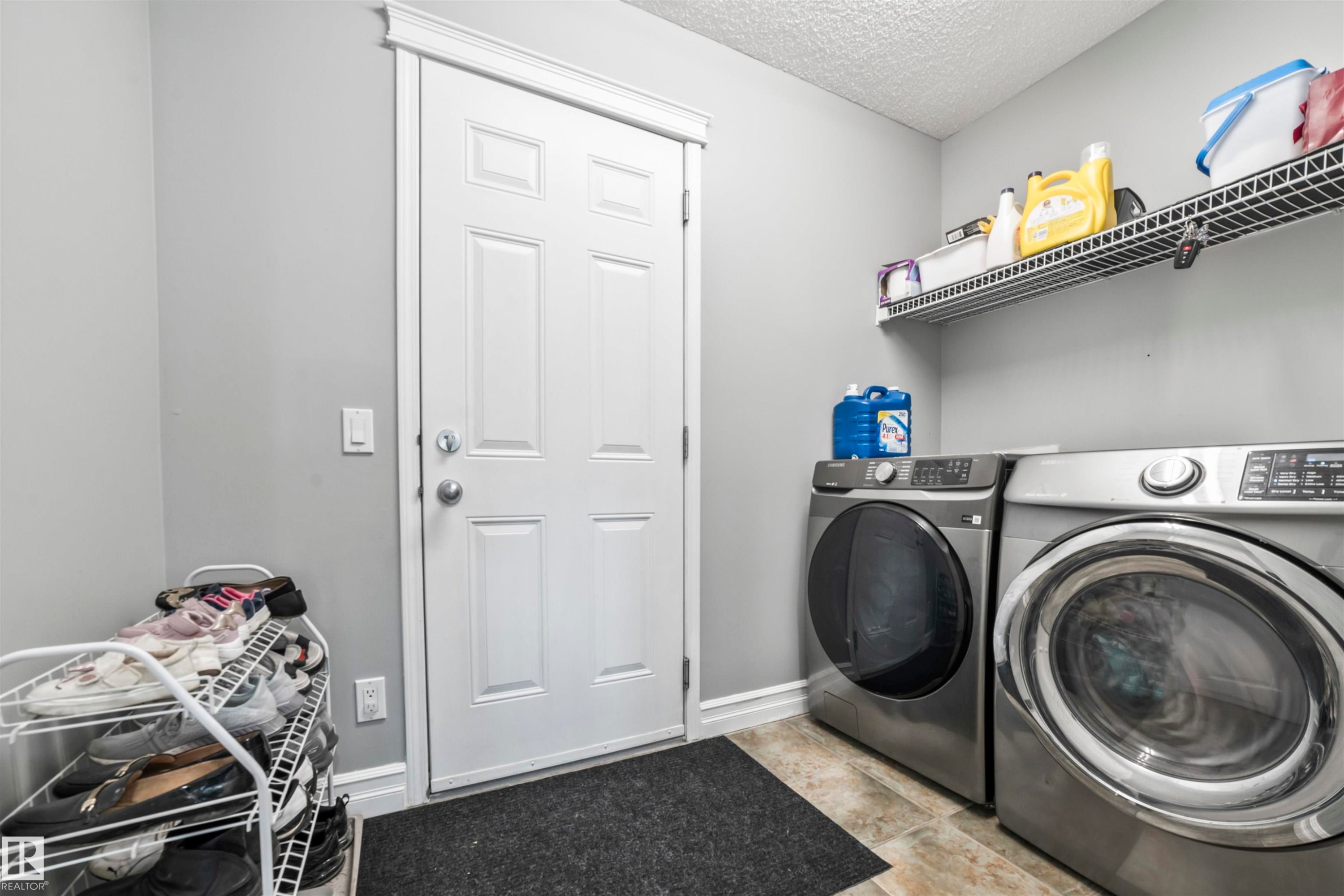 324 79 Street, Edmonton, AB - Indoor Photo Showing Laundry Room