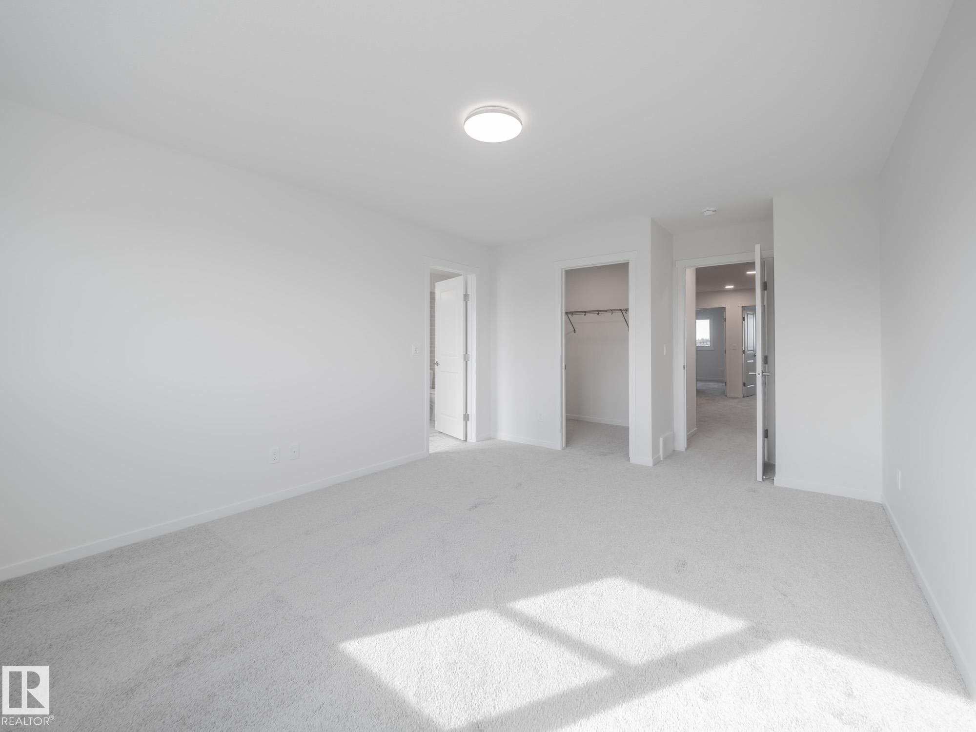 7005 176A Avenue, Edmonton, AB - Indoor Photo Showing Other Room