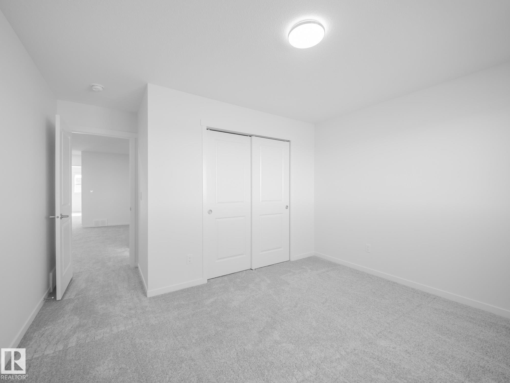 7005 176A Avenue, Edmonton, AB - Indoor Photo Showing Other Room