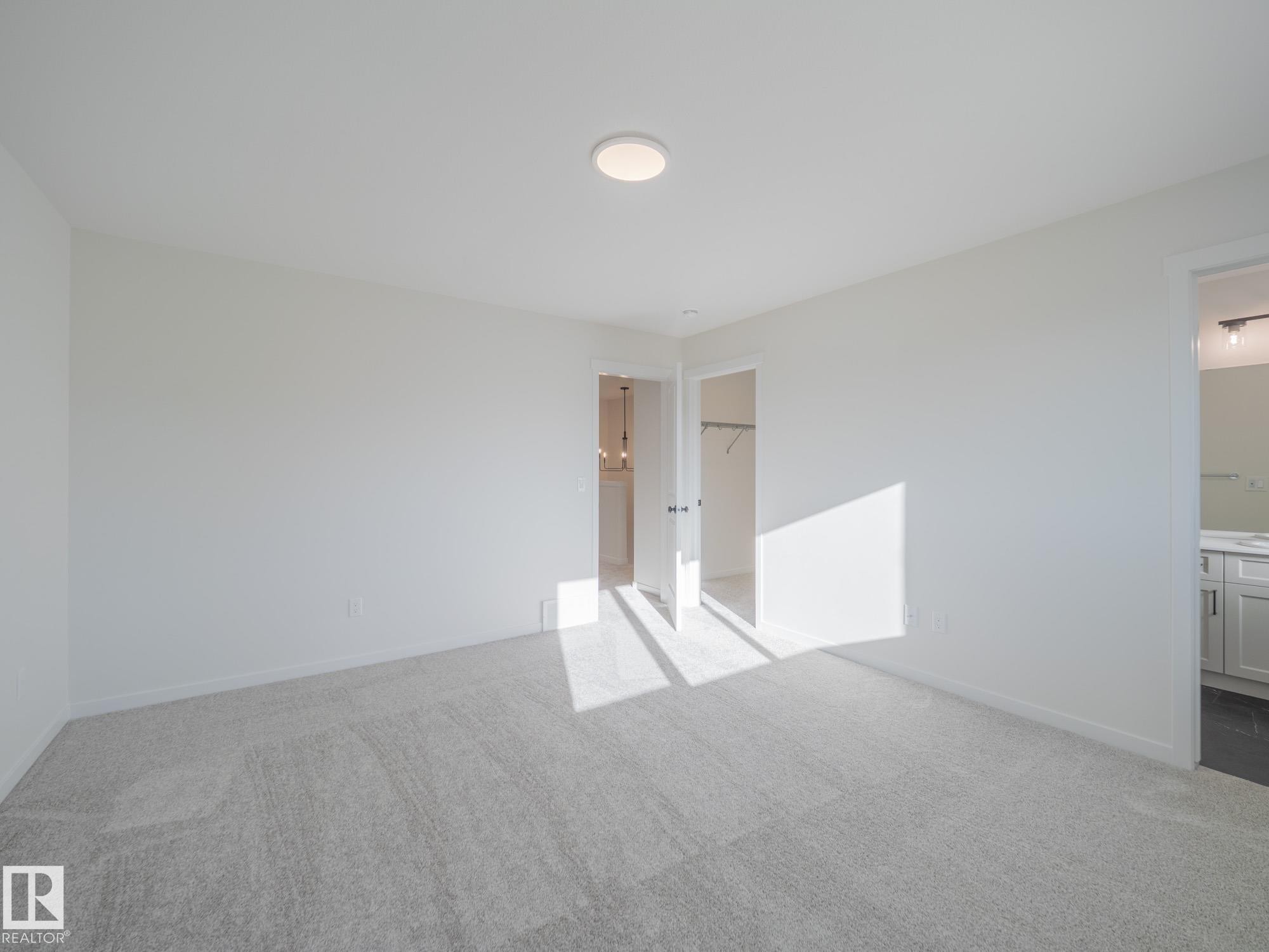 19604 30 Avenue, Edmonton, AB - Indoor Photo Showing Other Room