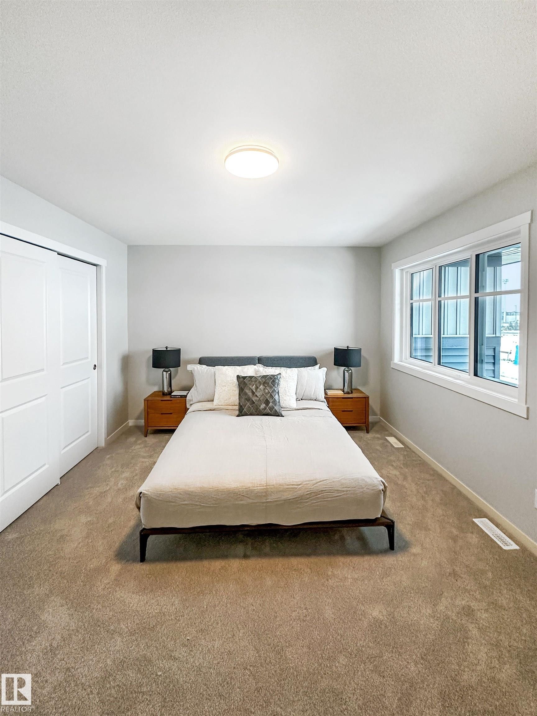 69 Raspberry Road, St. Albert, AB - Indoor Photo Showing Bedroom