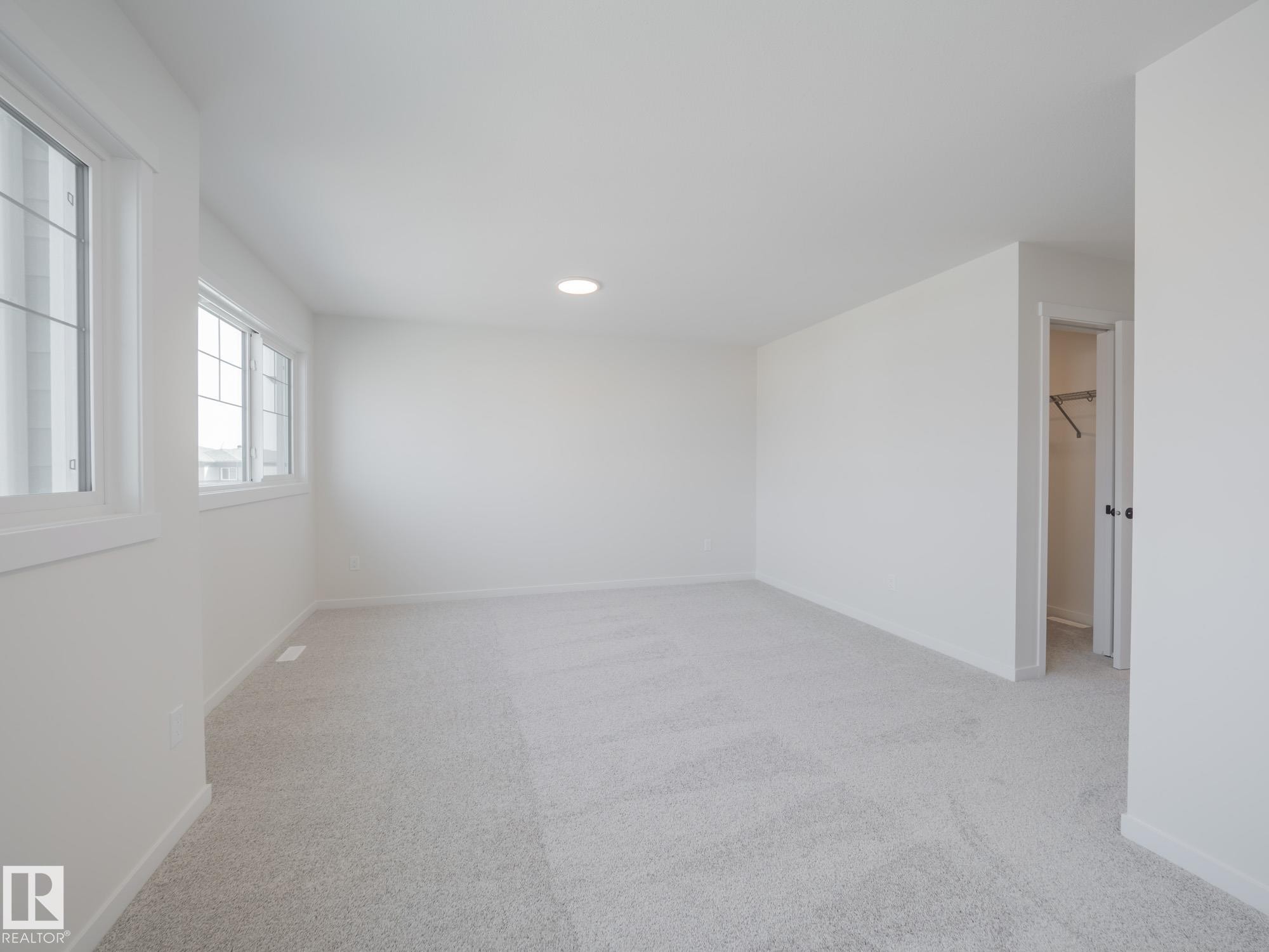 28 Nerine Crescent, St. Albert, AB - Indoor Photo Showing Other Room