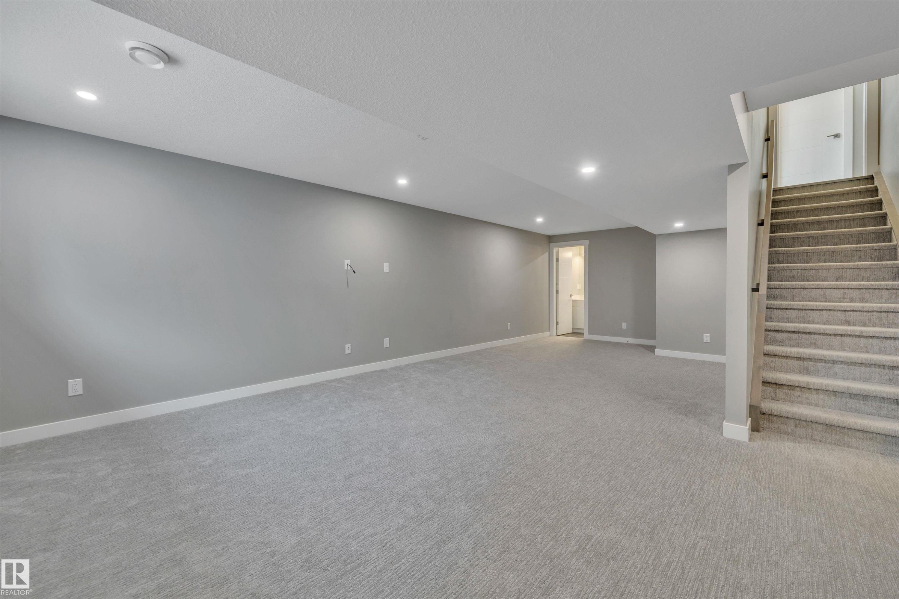 15 Promenade Point(E), Beaumont, AB - Indoor