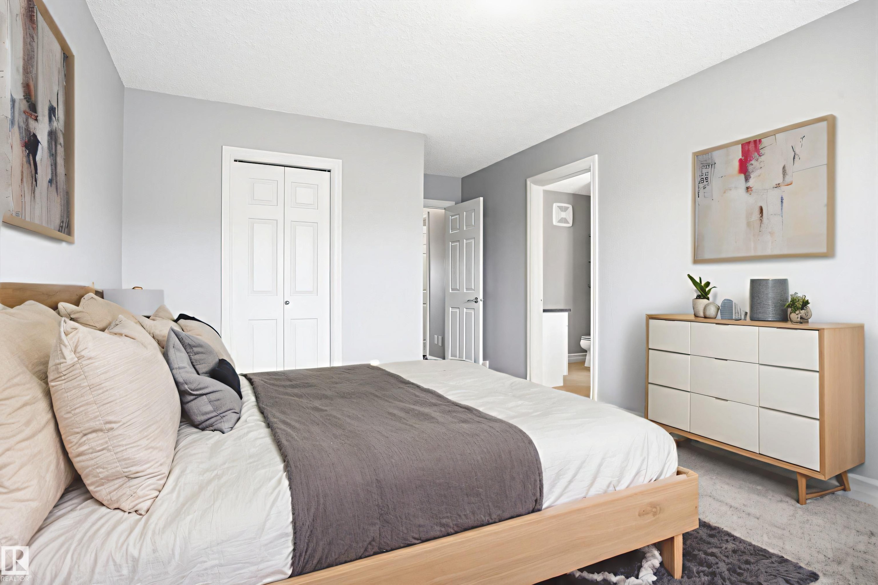 6861 Cardinal Link, Edmonton, AB - Indoor Photo Showing Bedroom